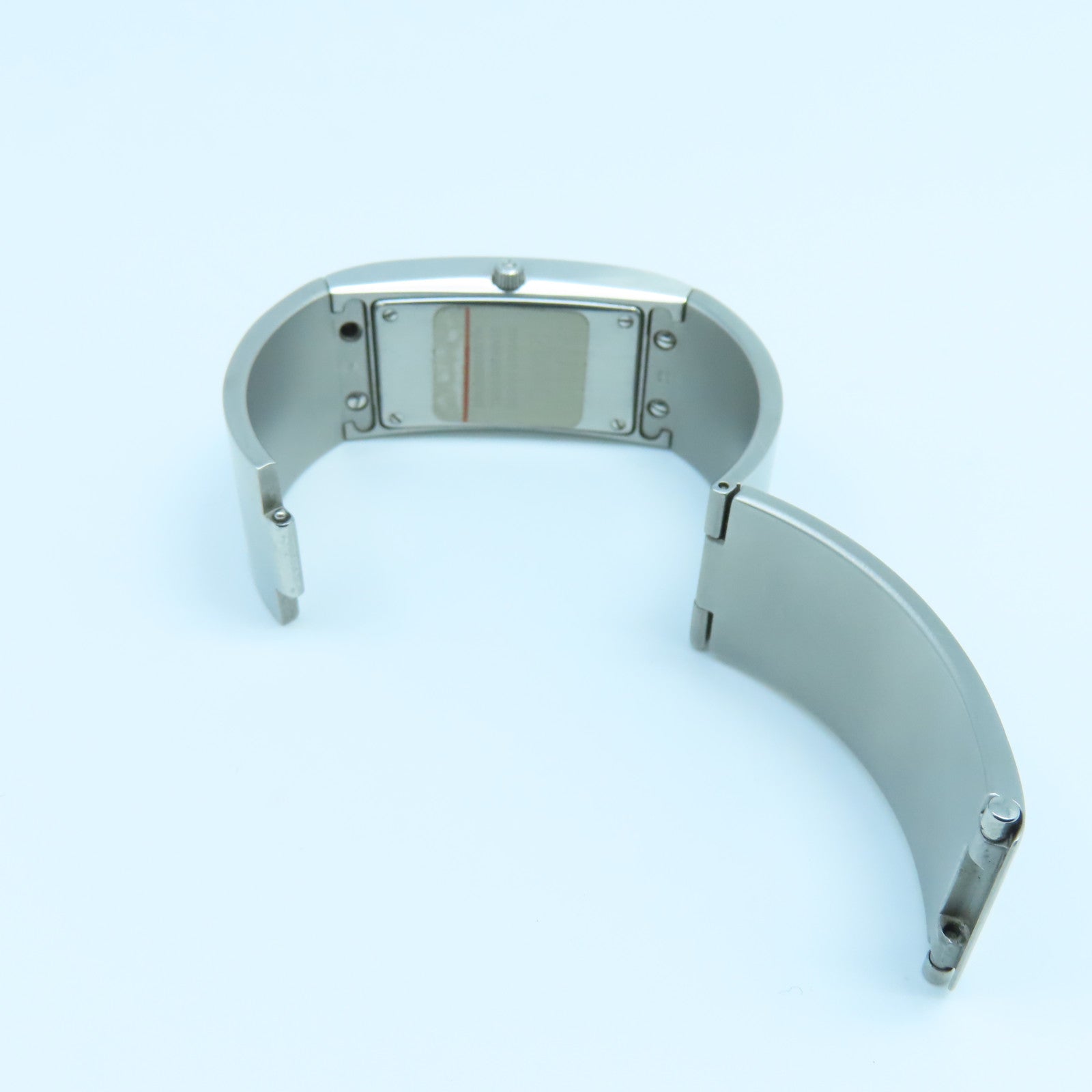 GUCCI 【激減優惠】Bangle Watch不鏽鋼手錶石英機芯黑色
