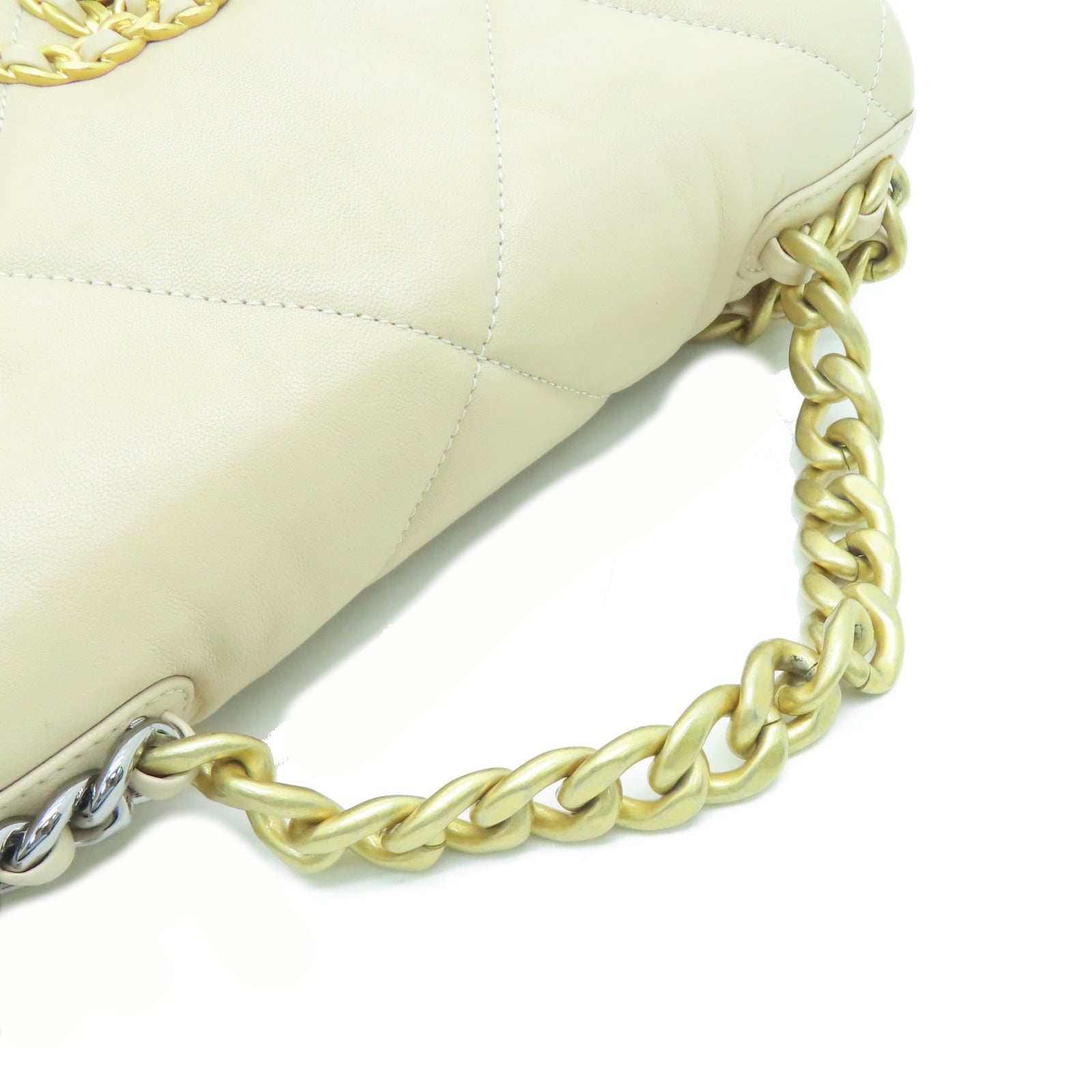 CHANEL 菱格牛皮皮革Chain Shoulder金银扣链带手挽肩背两用袋米色