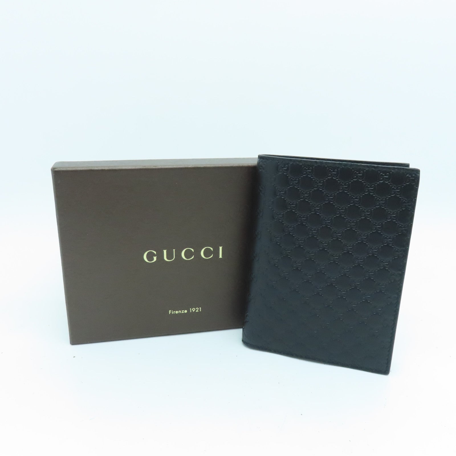 GUCCI 牛皮皮革Wallet钱包黑色