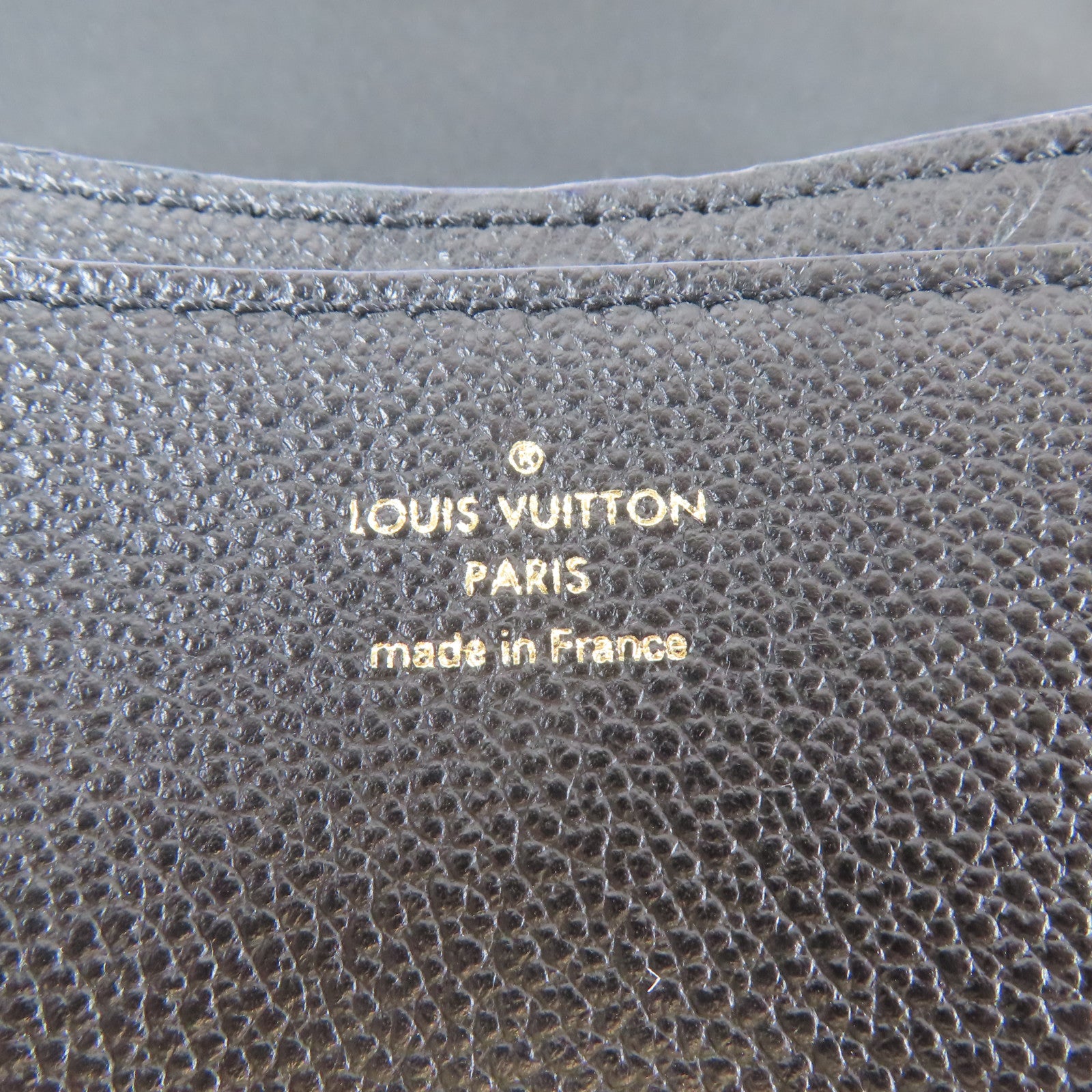 LOUIS VUITTON Monogram Empreinte Blanche BB金扣肩背袋黑色