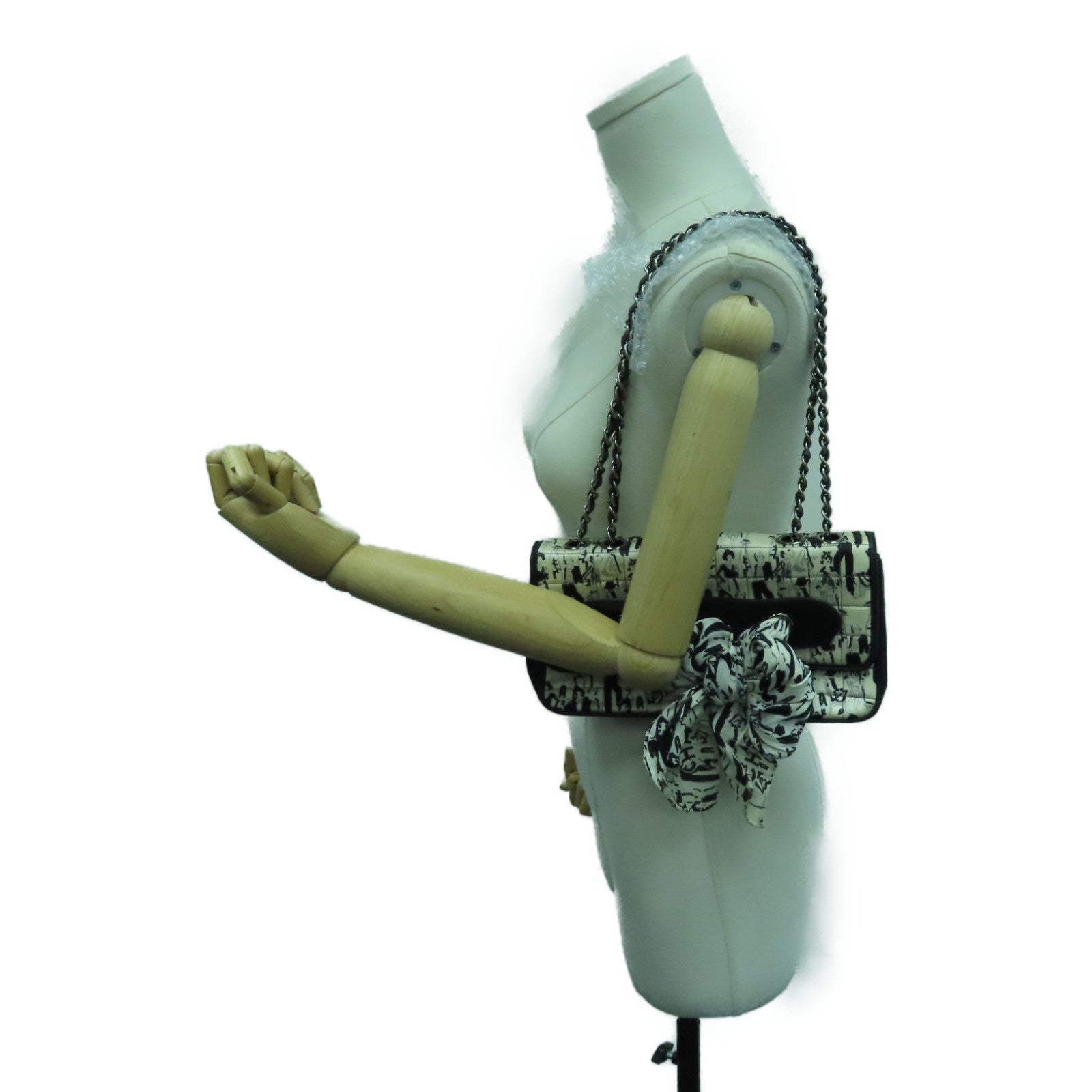 CHANEL Nylon Vintage Chain Shoulder Silver Buckle Chain Shoulder Bag White Black