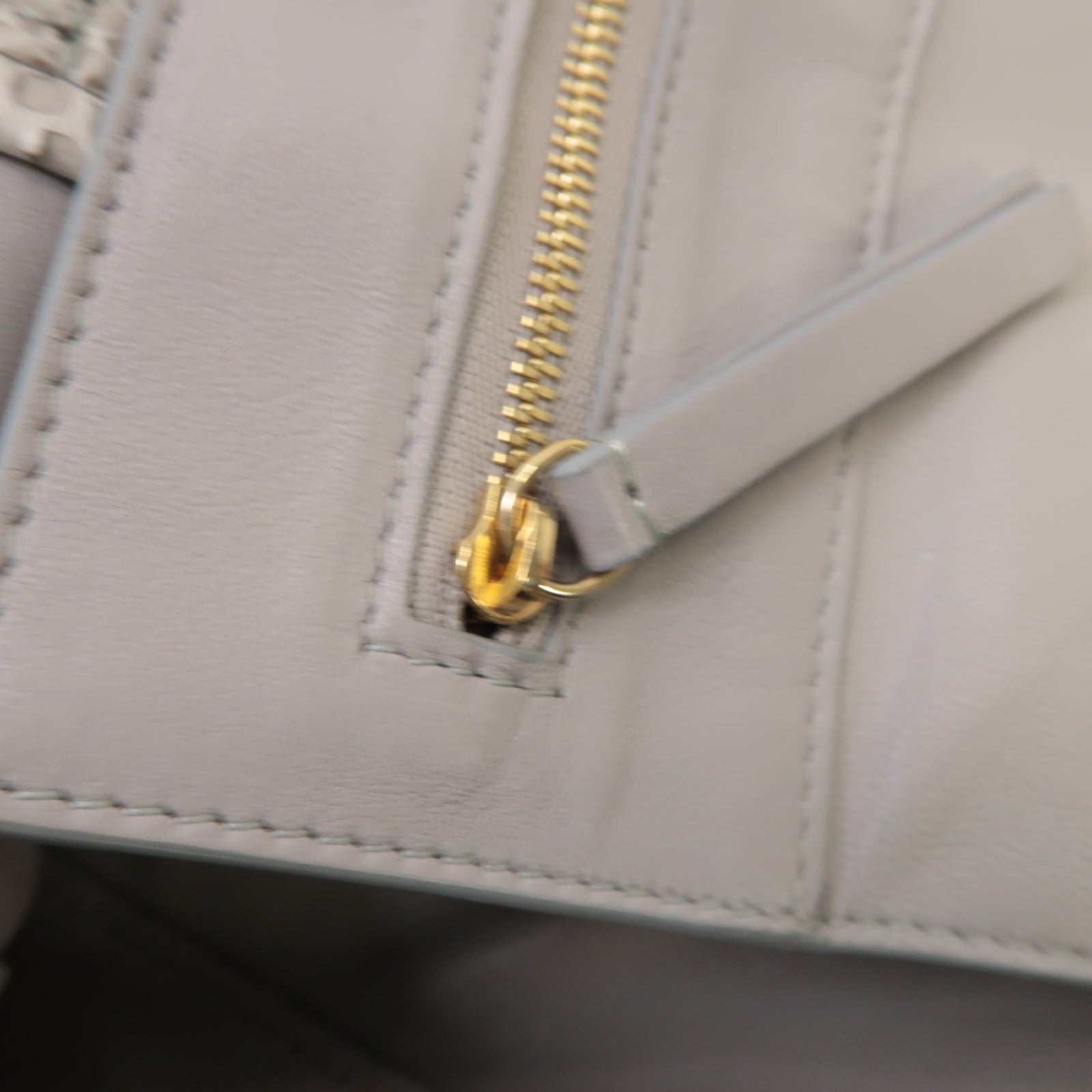 CELINE 牛皮皮革/蛇皮皮革Tote Bag金扣手挽袋灰色