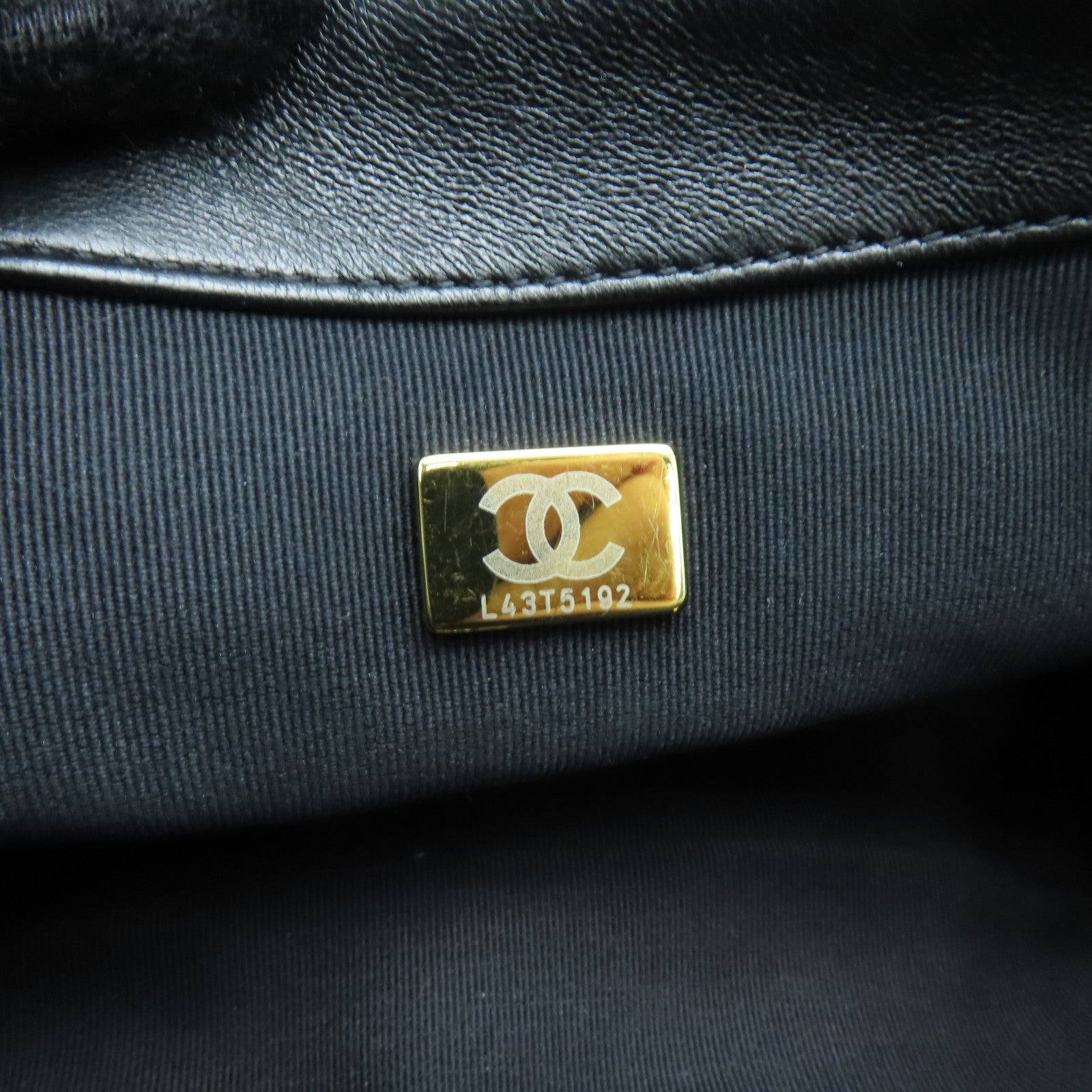 CHANEL rhombus sheepskin leather Small Flap Bag gold buckle chain shoulder bag black