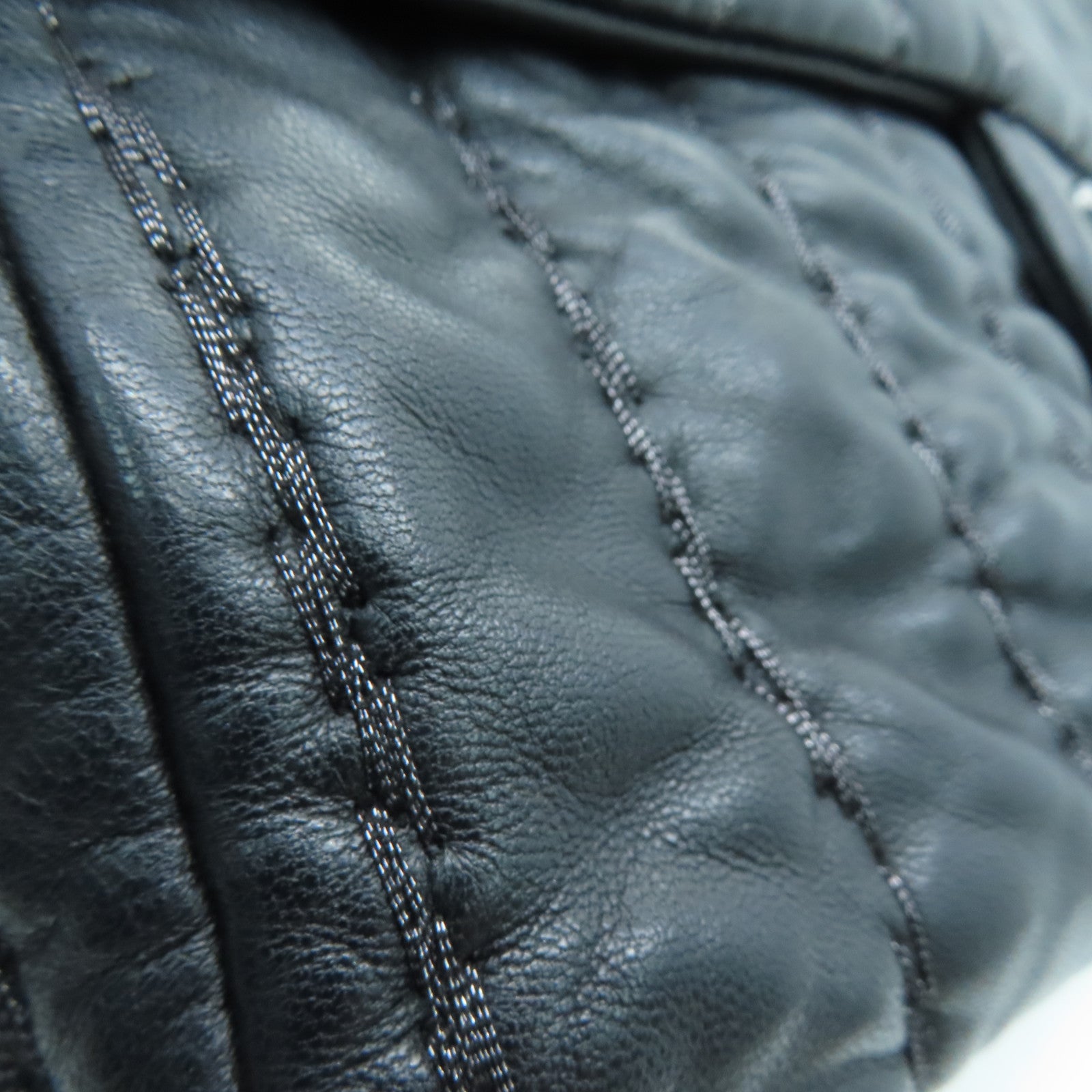 CHANEL 羊皮皮革Chain Shoulder Bag銀扣鏈帶肩背袋黑色