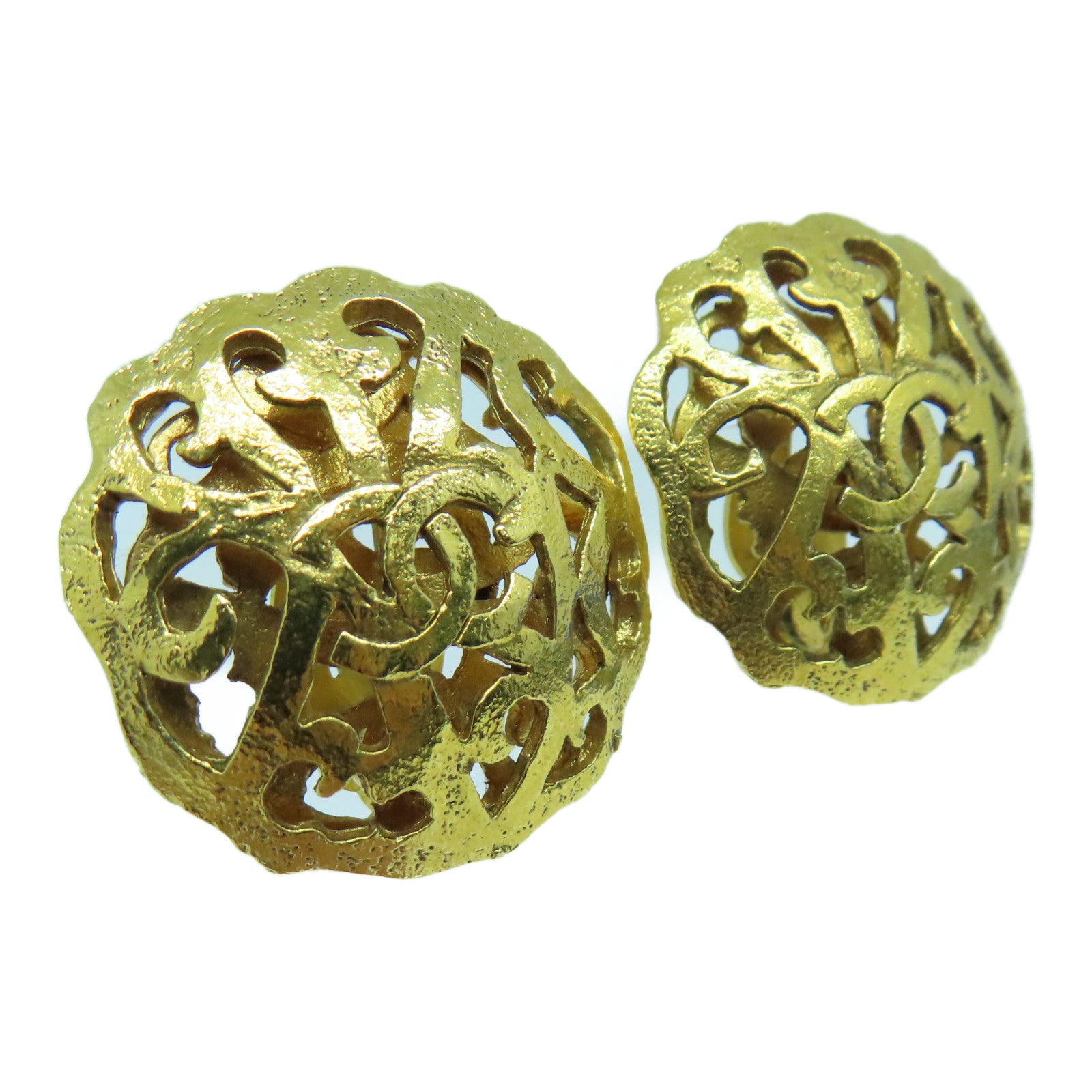 CHANEL metal Vintage Clip Earrings gold earrings
