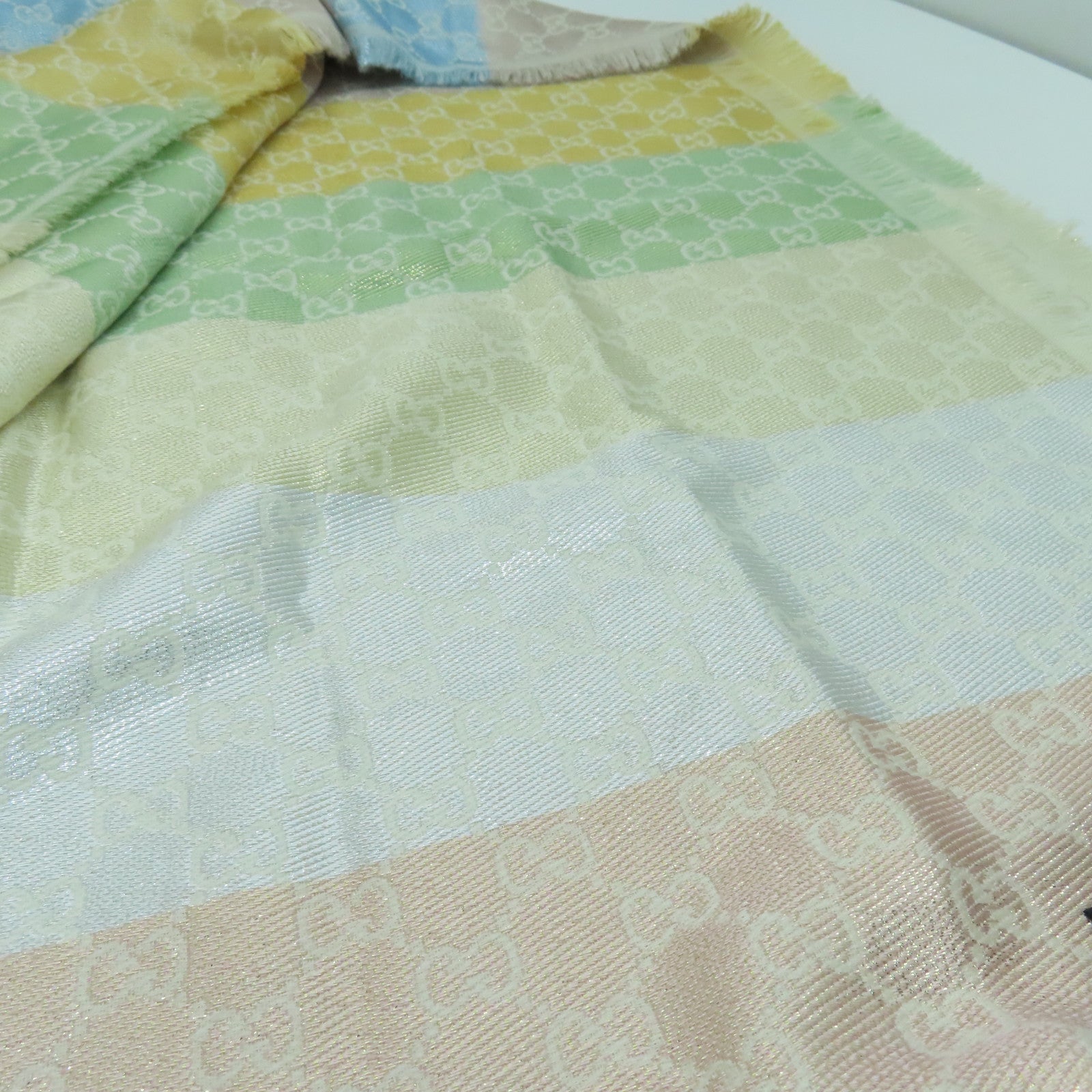 GUCCI 人造絲質Scarf圍巾彩色