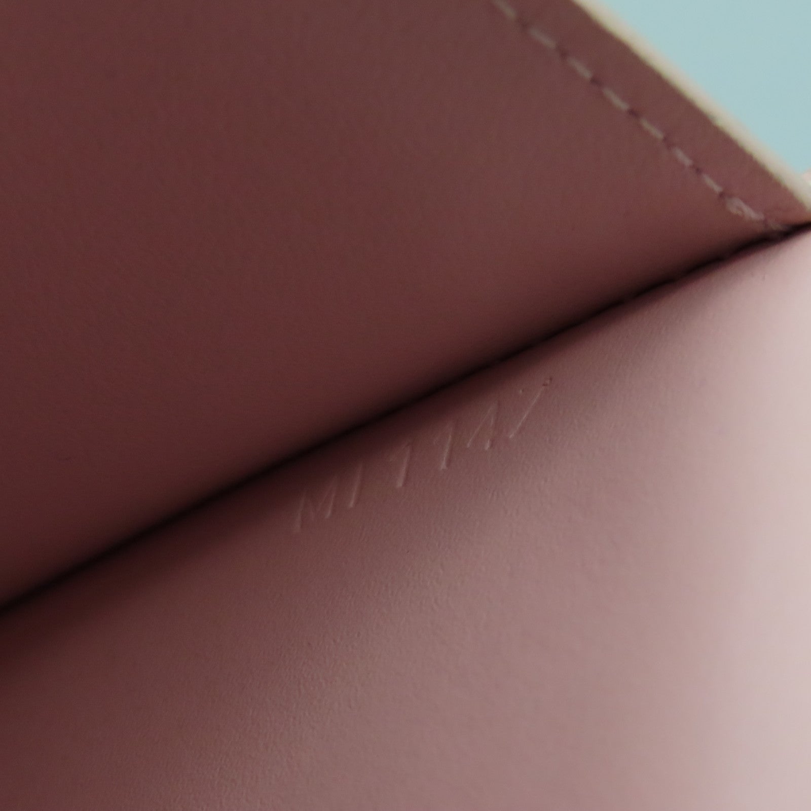 LOUIS VUITTON 【激減優惠】Monogram Vernis Victorine Wallet金扣錢包粉紅色