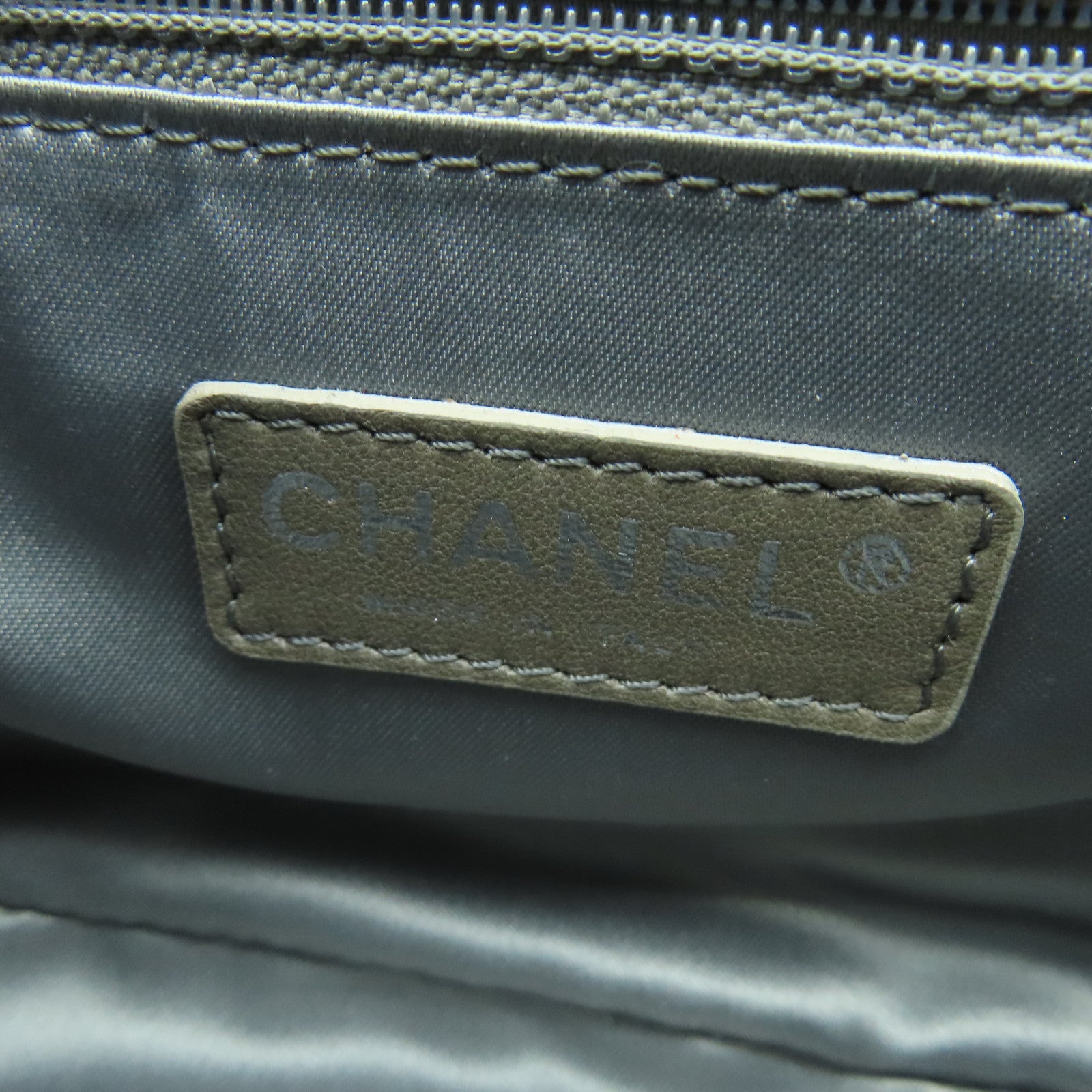 CHANEL 羊皮皮革Chain Shoulder金扣鏈帶肩背袋黑色