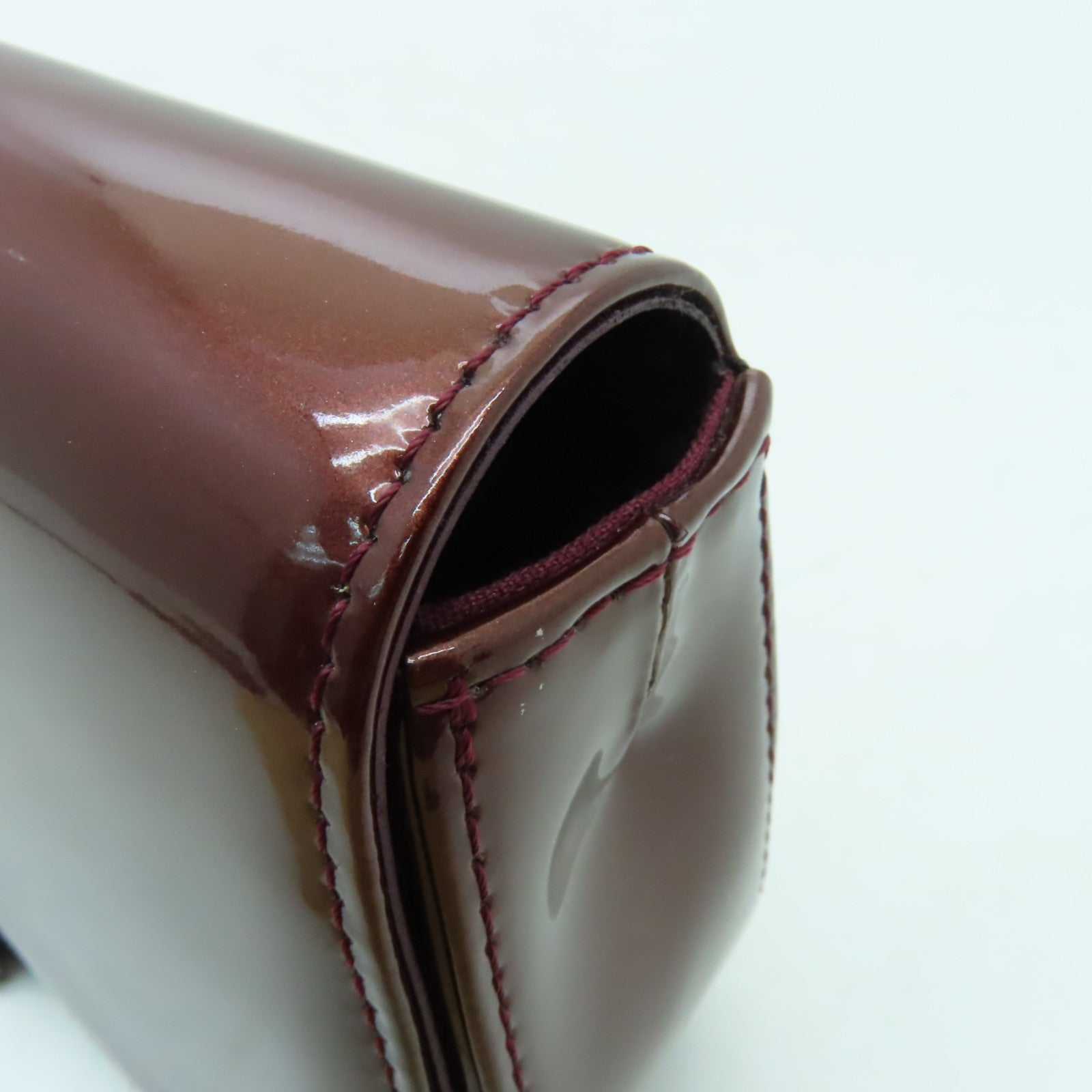 LOUIS VUITTON Vernis Pochette Sauvie金扣手拿包啡色