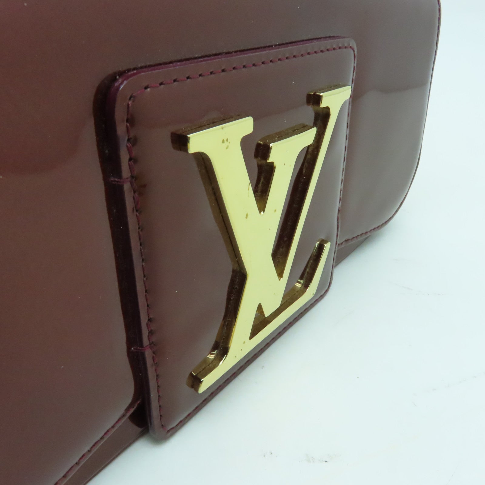 LOUIS VUITTON Vernis Pochette Sauvie金扣手拿包啡色
