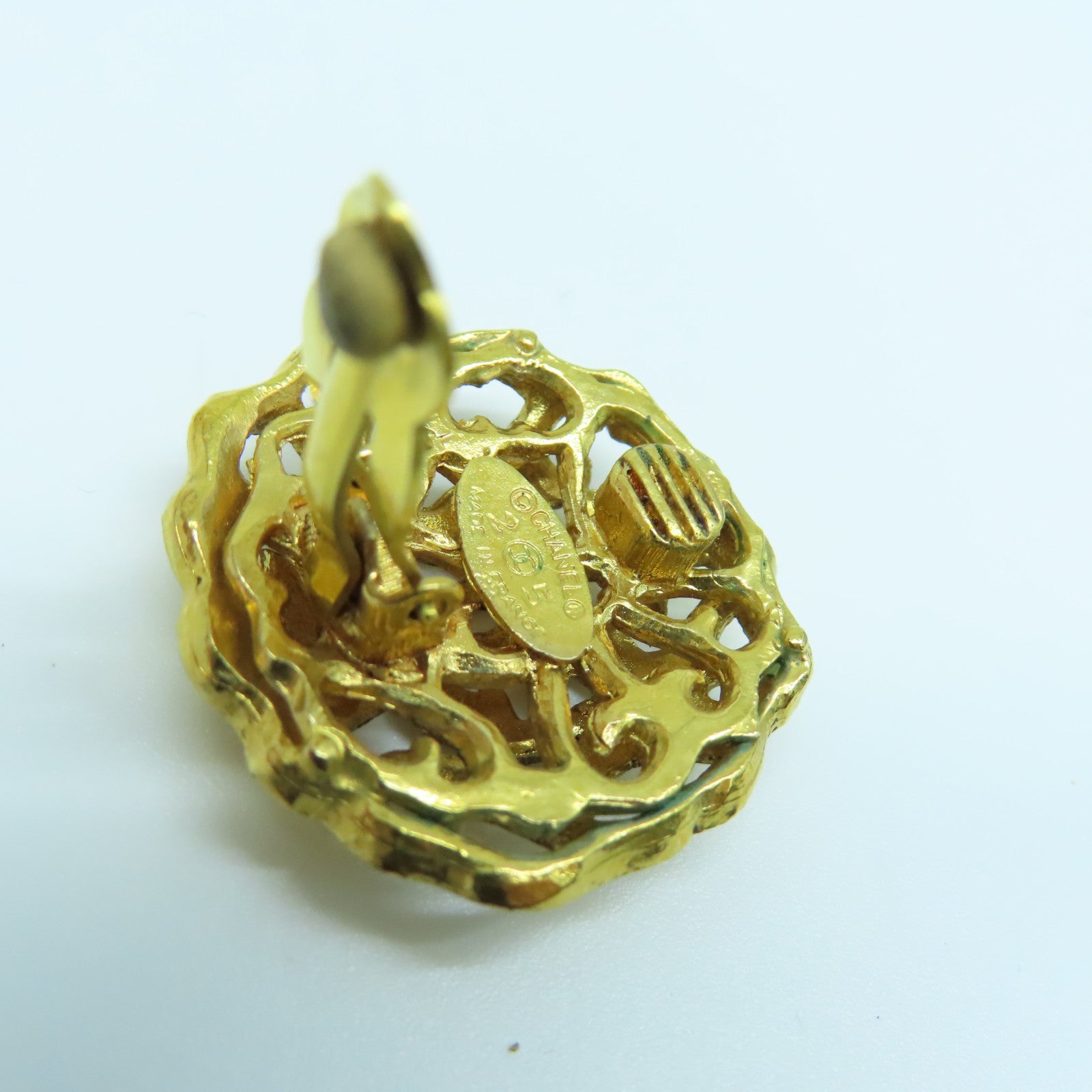 CHANEL metal Vintage Clip Earrings gold earrings