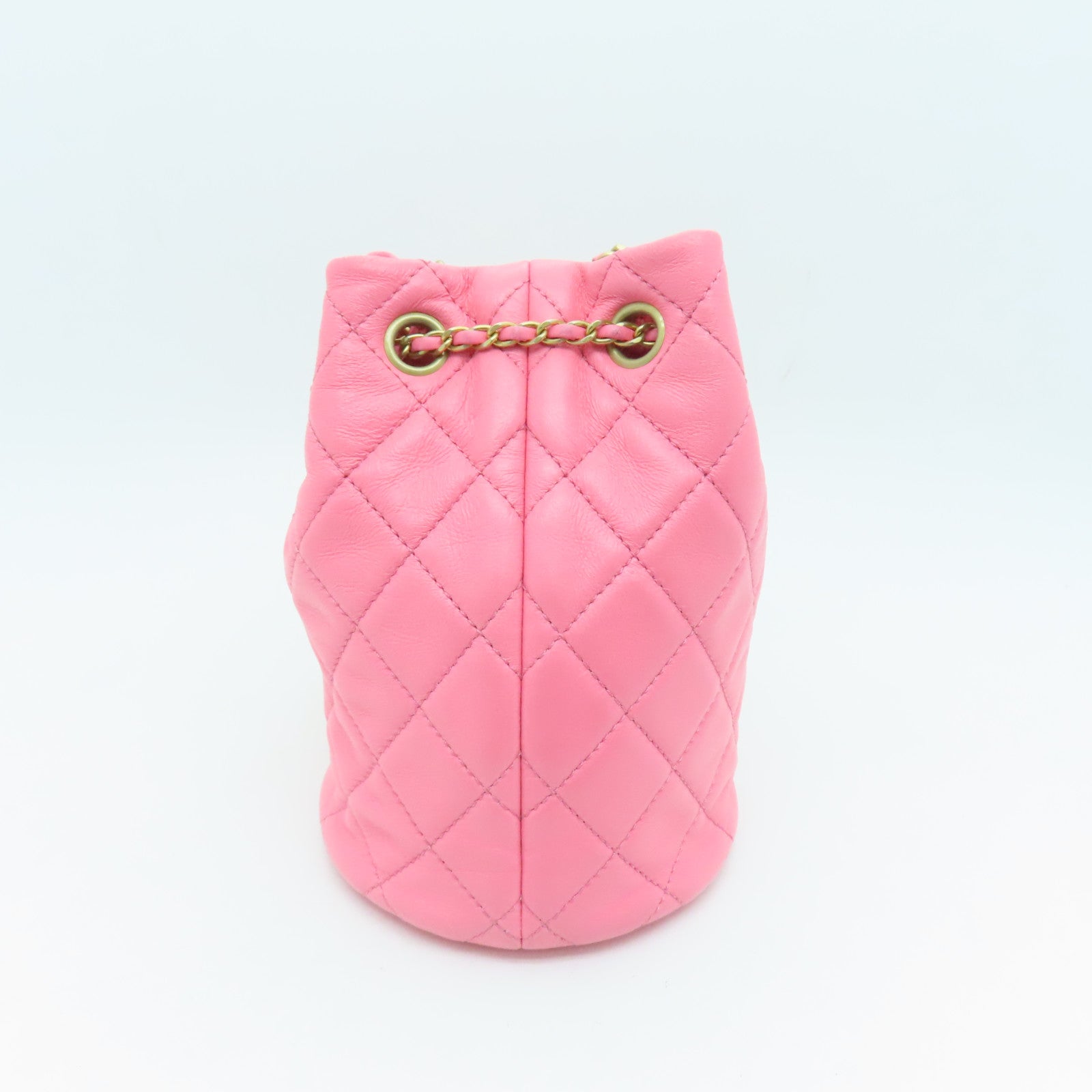 CHANEL 菱格牛皮皮革Mini Bucket金扣鏈帶肩背袋粉紅色