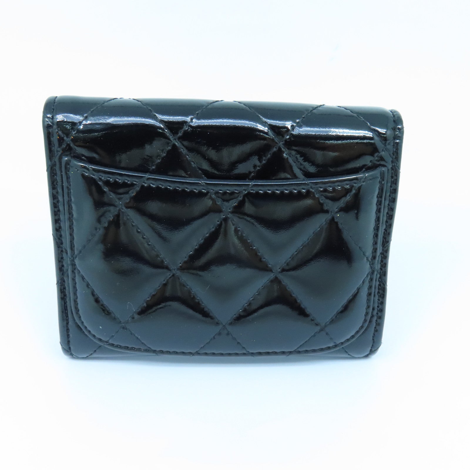 CHANEL Rhombus Patent Leather Card Case Silver Buckle Card Holder Black