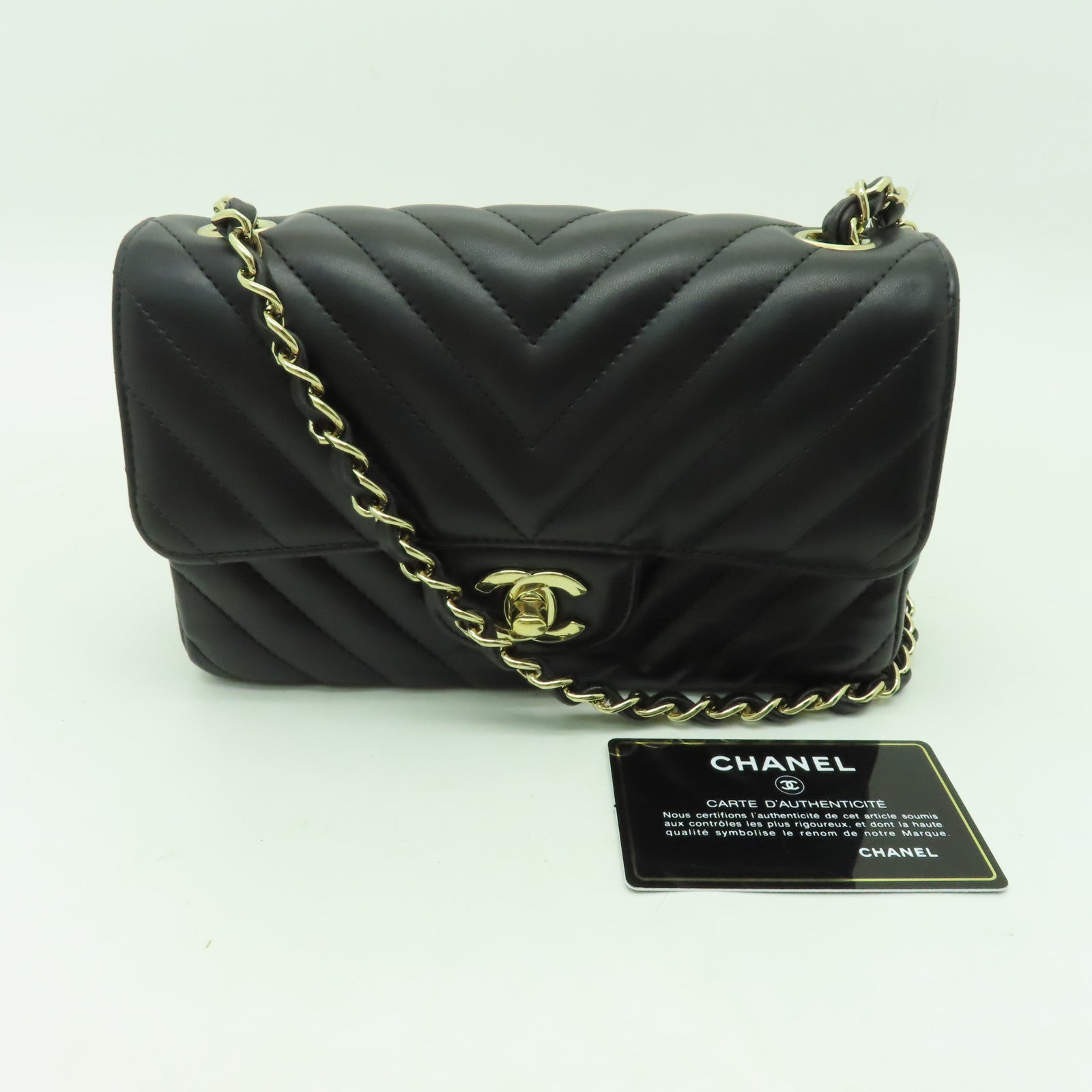 CHANEL 斜紋羊皮皮革Chain Shoulder金扣鏈帶肩背袋黑色