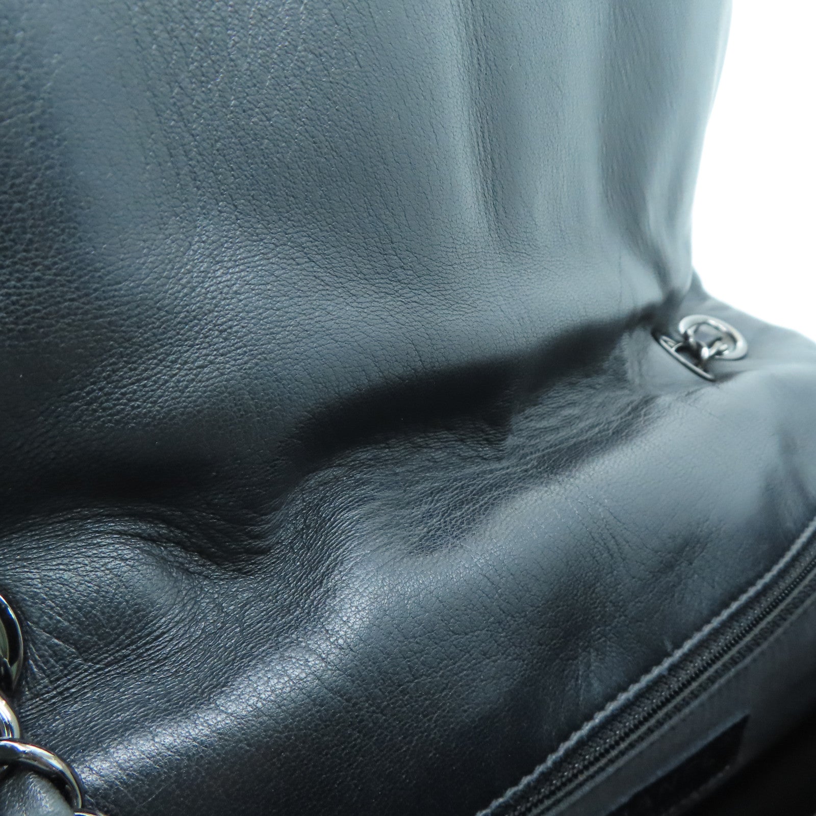 CHANEL 羊皮皮革Chain Shoulder Bag銀扣鏈帶肩背袋黑色