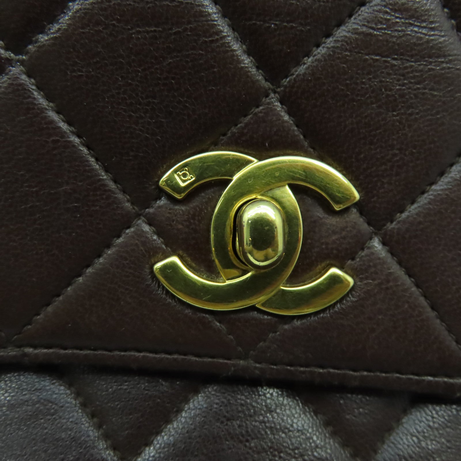 CHANEL 菱格羊皮皮革Handbag金扣手挽袋啡色