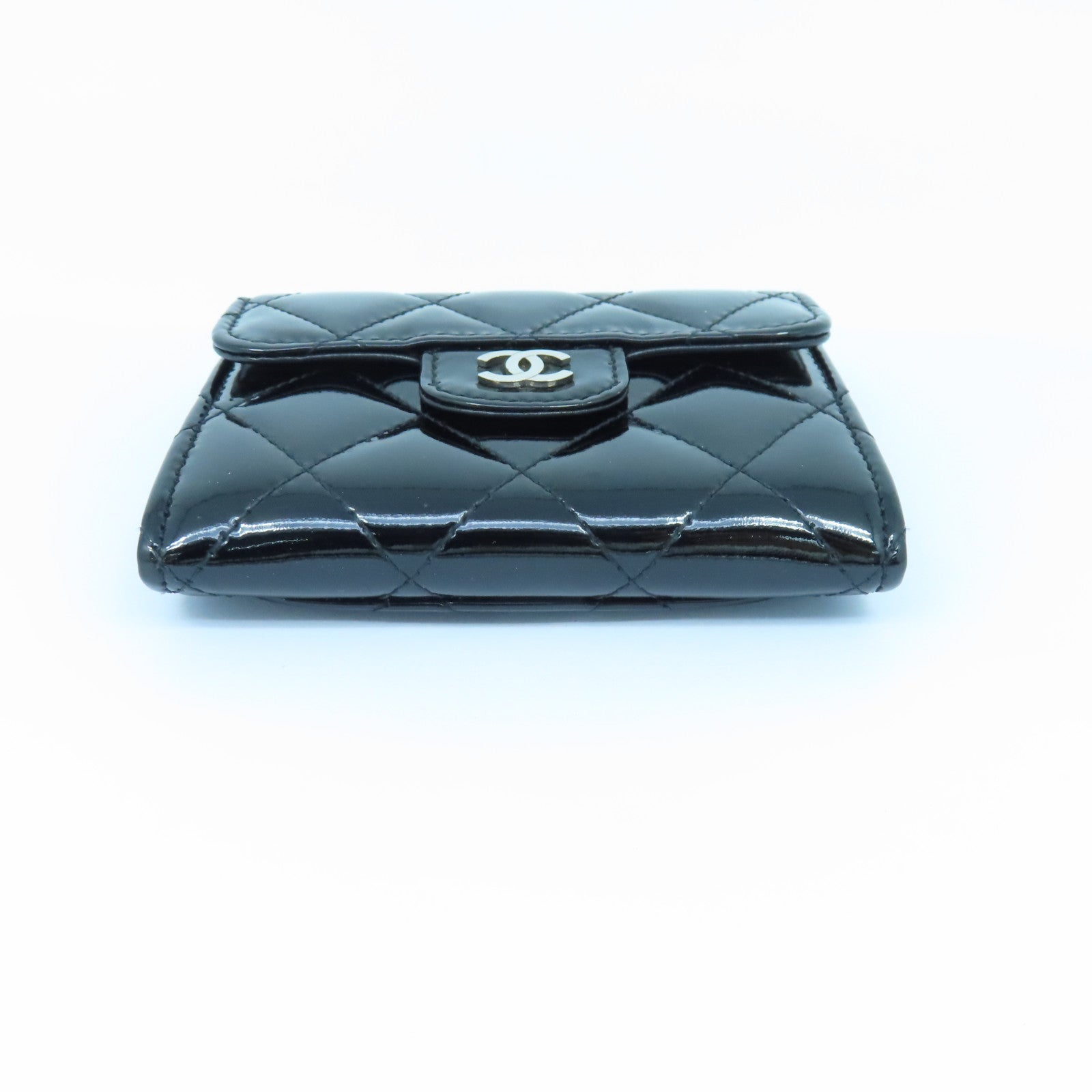 CHANEL Rhombus Patent Leather Card Case Silver Buckle Card Holder Black