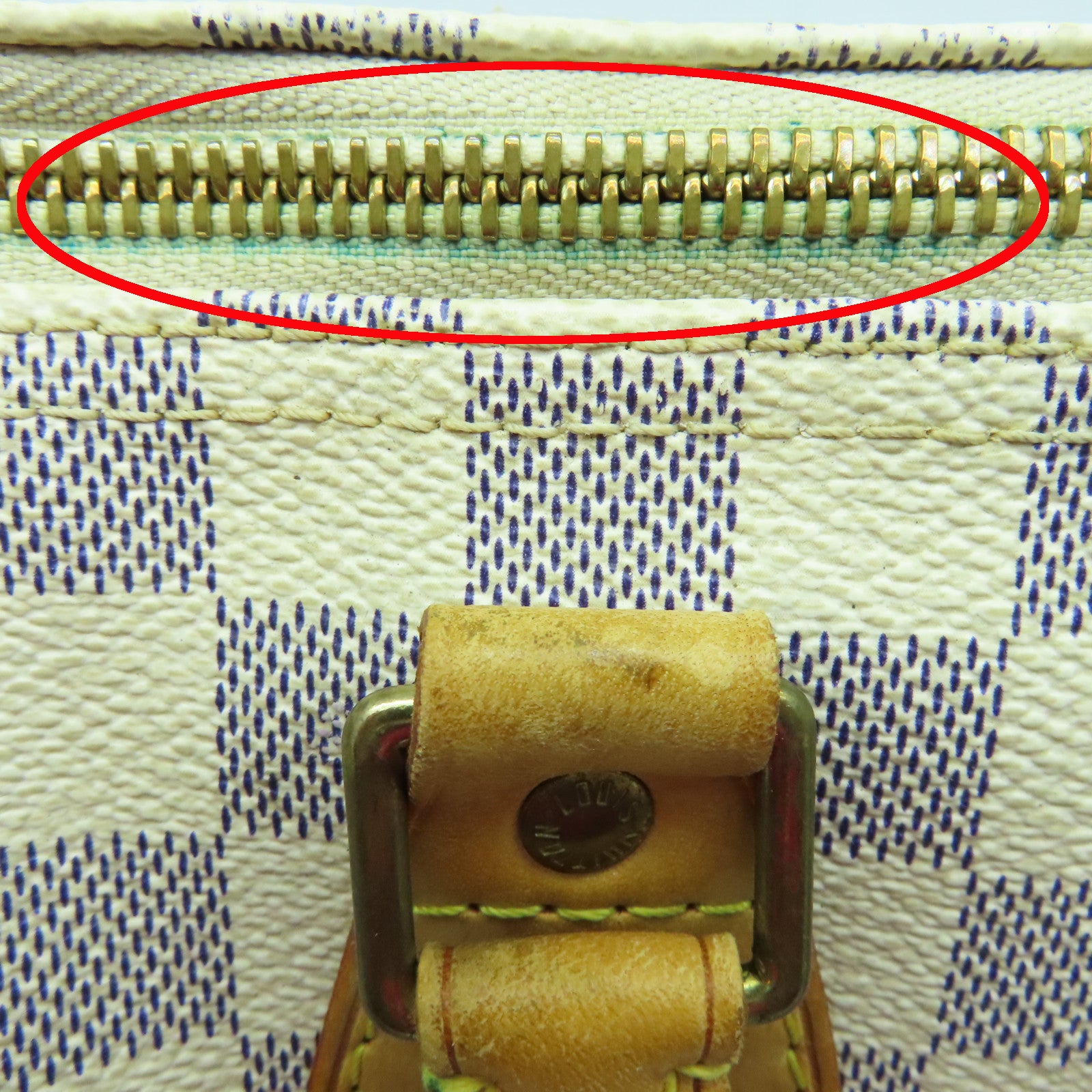 LOUIS VUITTON Daimer Azur Speedy 25金扣肩背袋白色