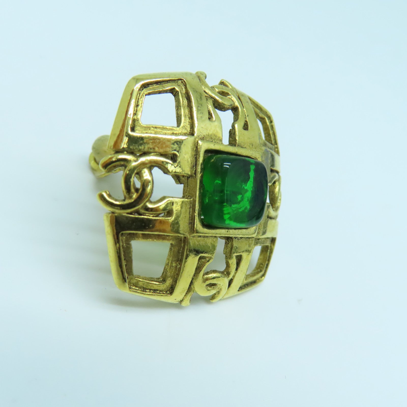 CHANEL Metal Vintage Clip Earring Gold/Green