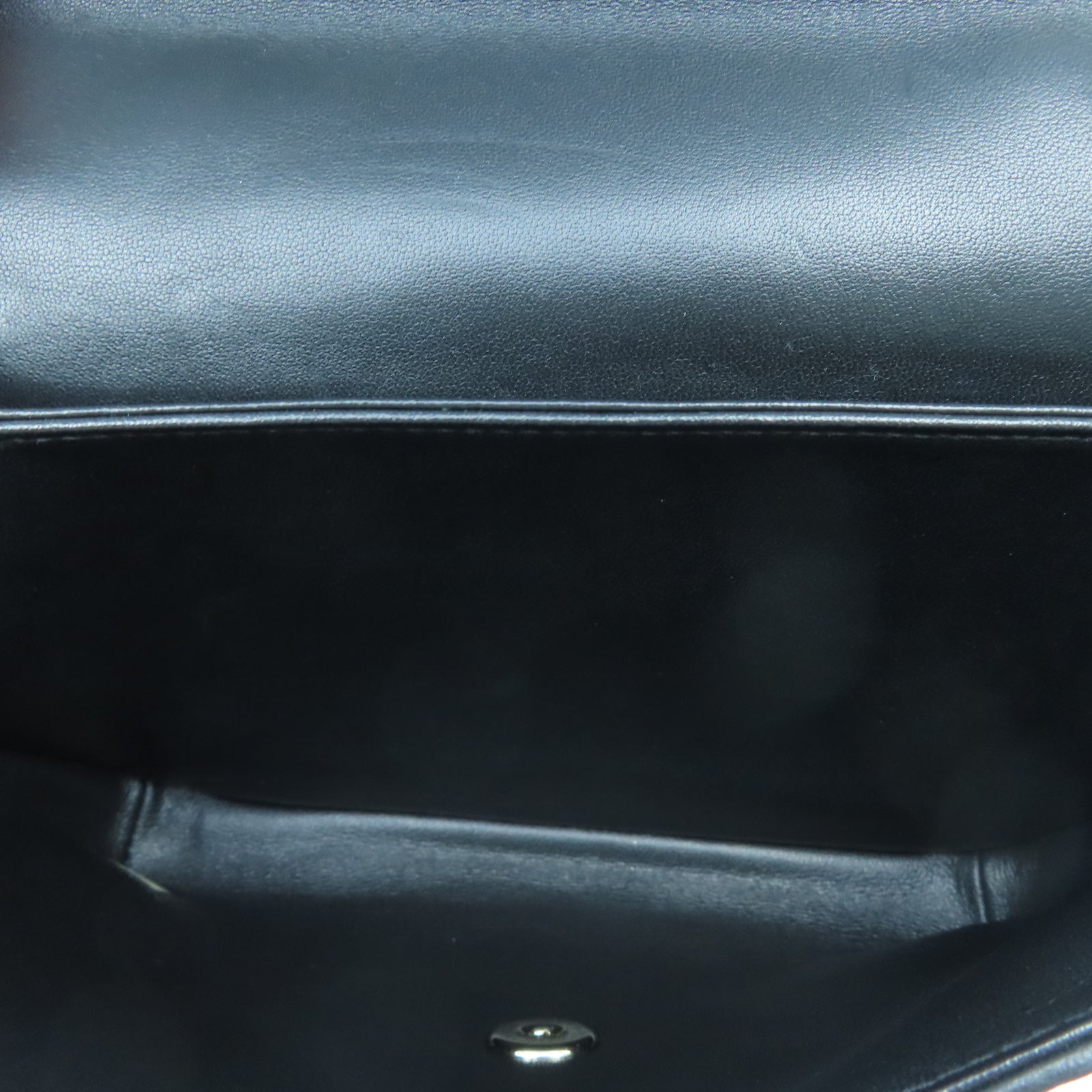 CHANEL 菱格羊皮皮革Chain Shoulder金扣鏈帶肩背袋黑色