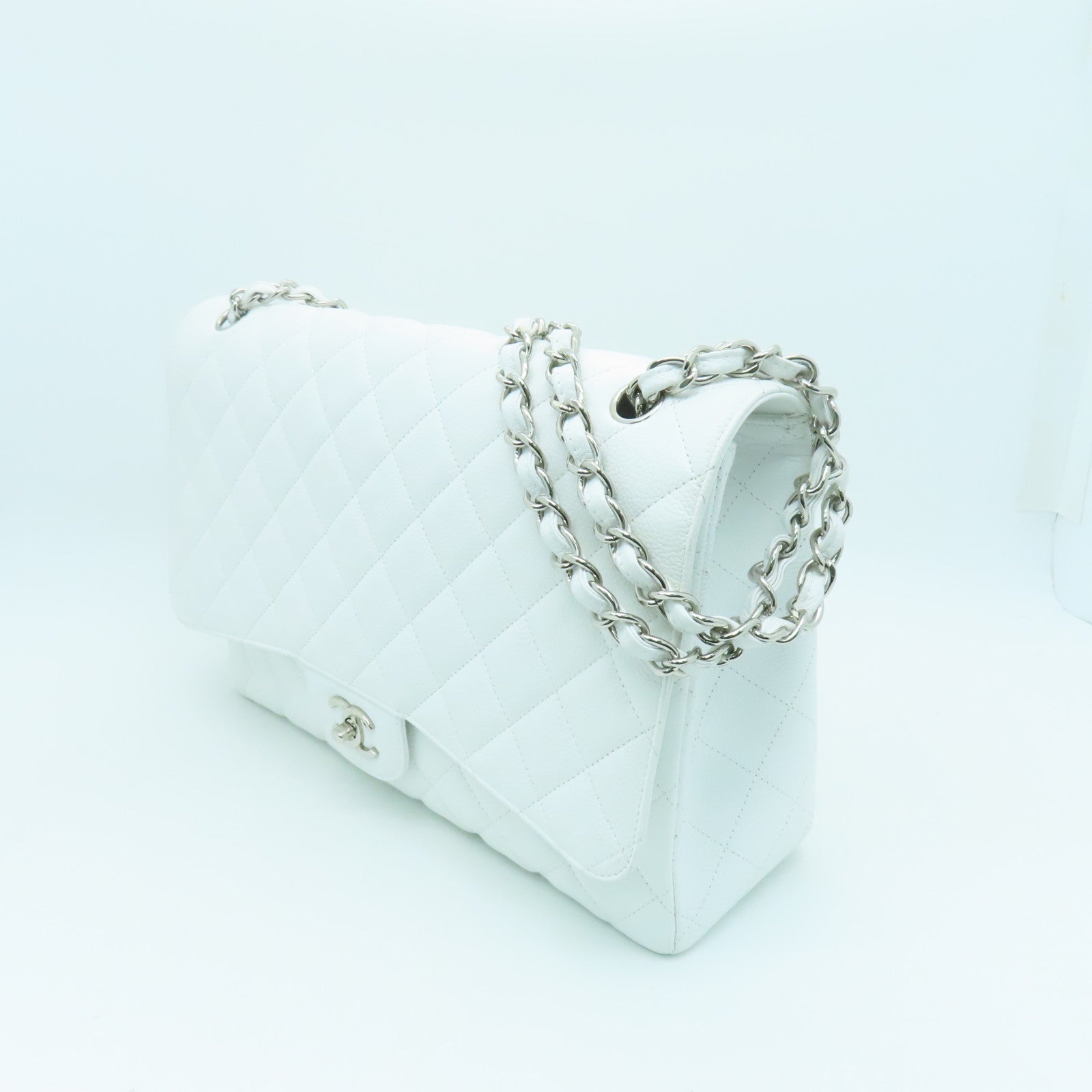 CHANEL Caviar Leather Classic Maxi Jumbo Silver Buckle Chain Shoulder Bag White