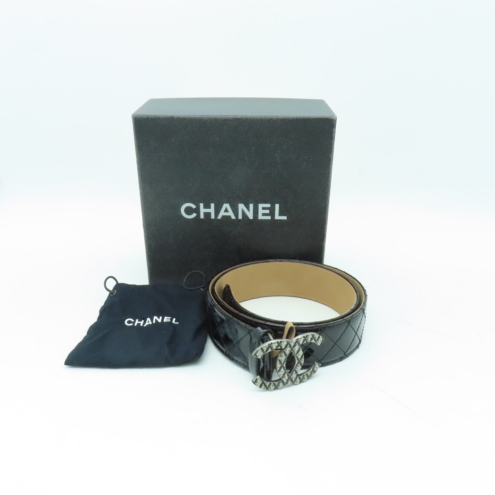 CHANEL 菱格漆皮皮革Belt80銀扣皮帶黒色
