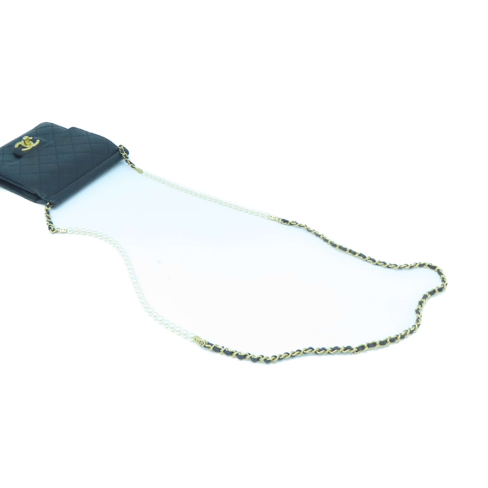 CHANEL 菱格牛皮皮革Chain Shoulder金扣鏈帶肩背袋黑色