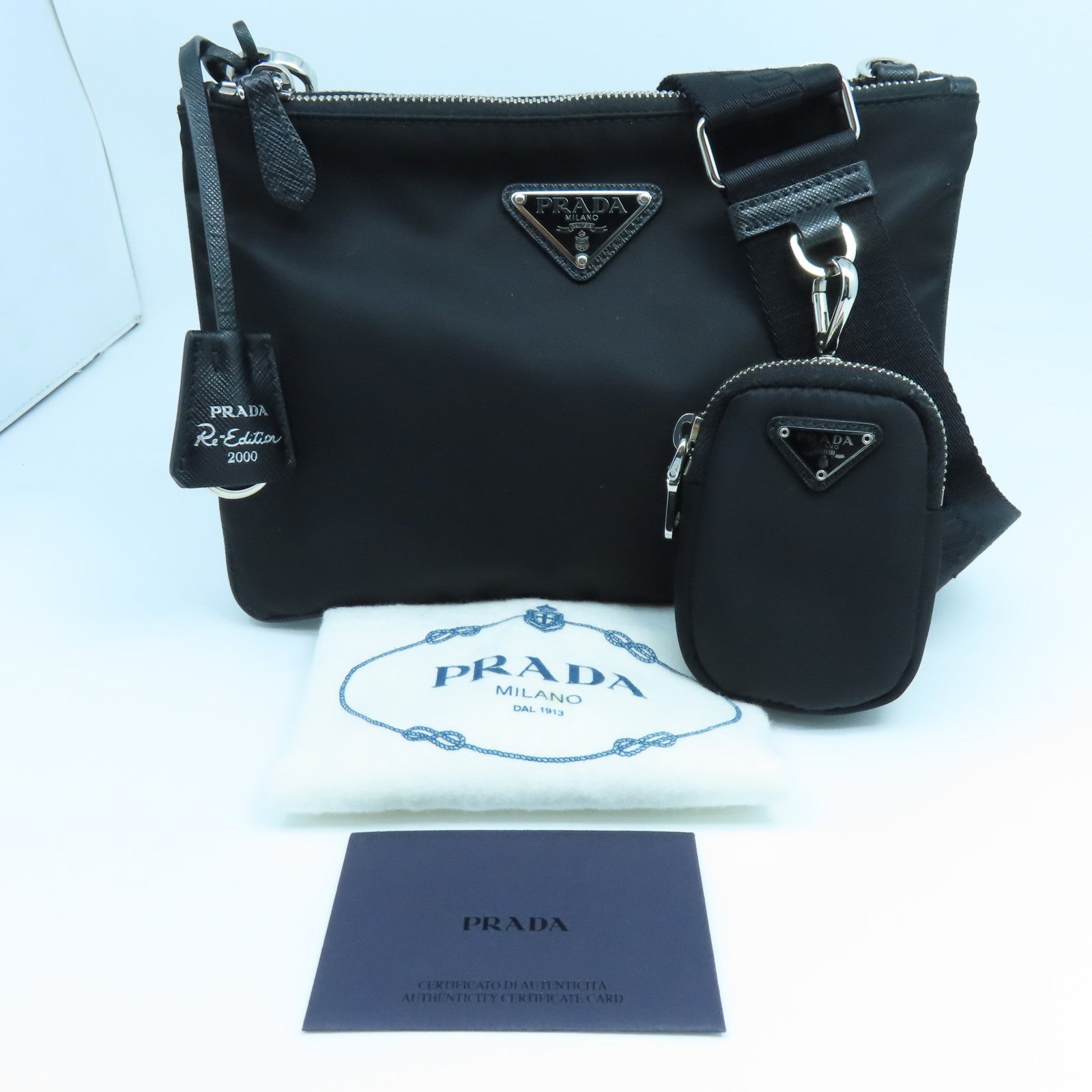 PRADA 尼龍/Saffiano皮革Shoulder Bag銀扣肩背袋黑色