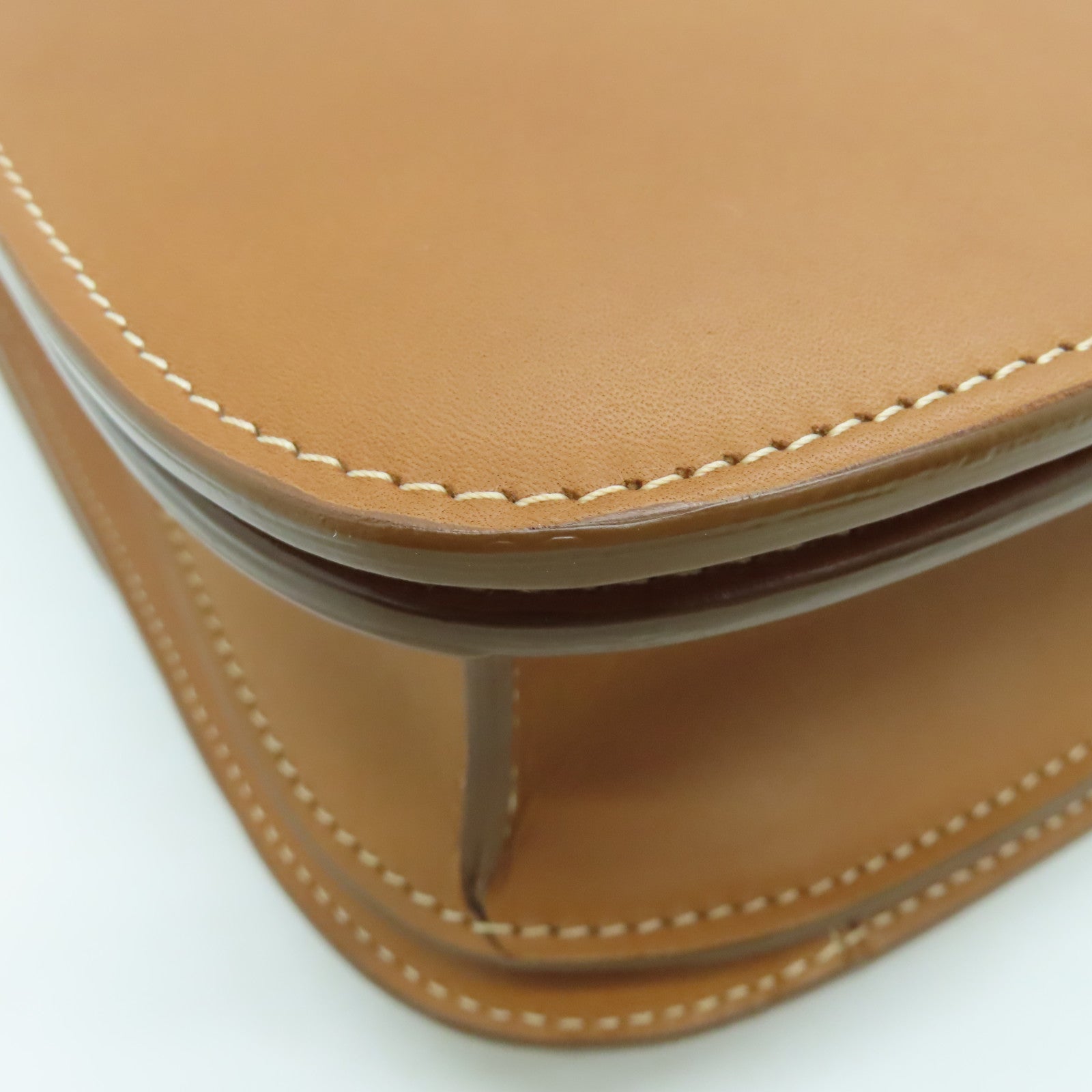 CELINE 牛皮皮革Classic Box金扣肩背袋棕色
