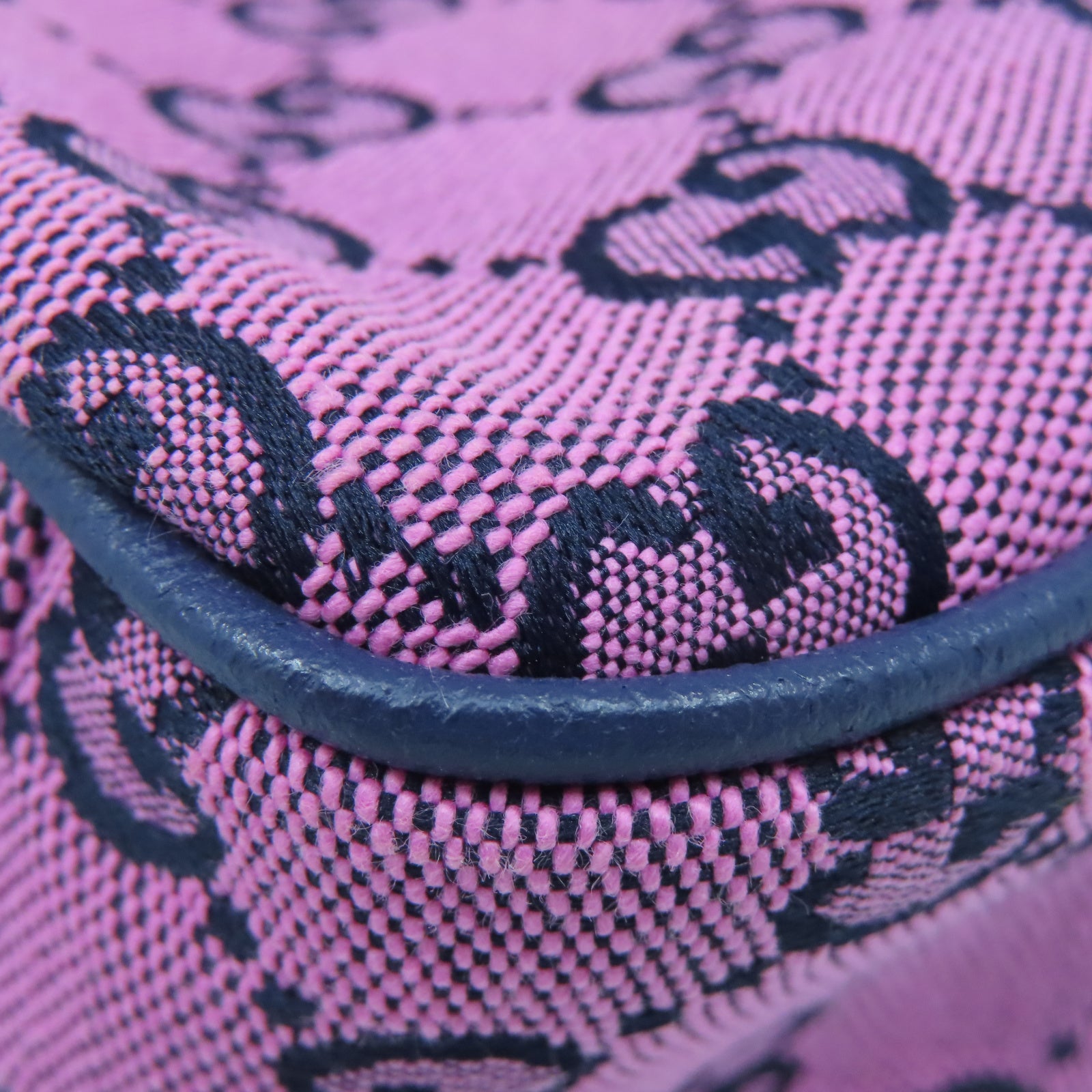 GUCCI 帆布Shoulder Bag銀扣肩背袋粉紅色