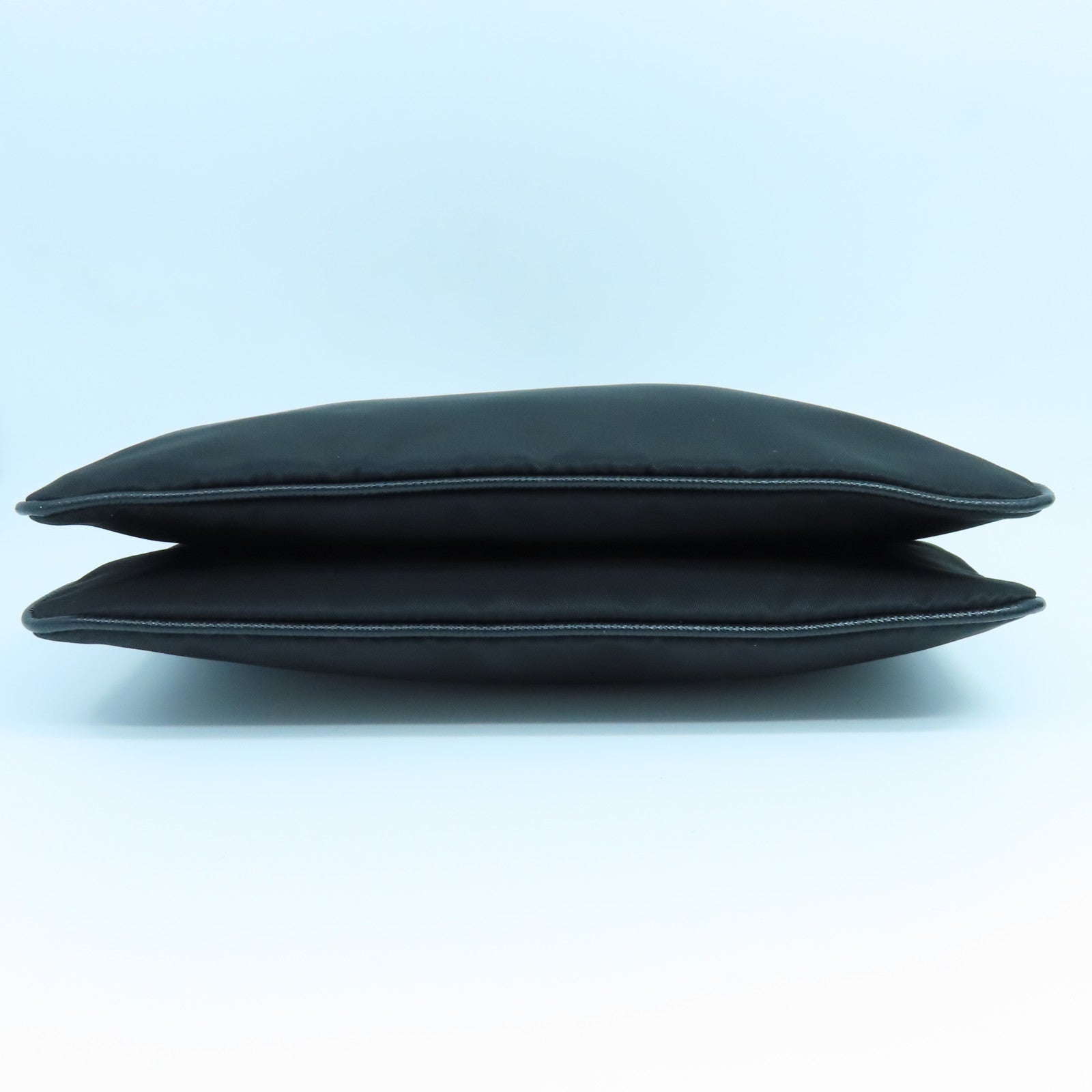 PRADA 尼龍/Saffiano皮革Shoulder Bag銀扣肩背袋黑色