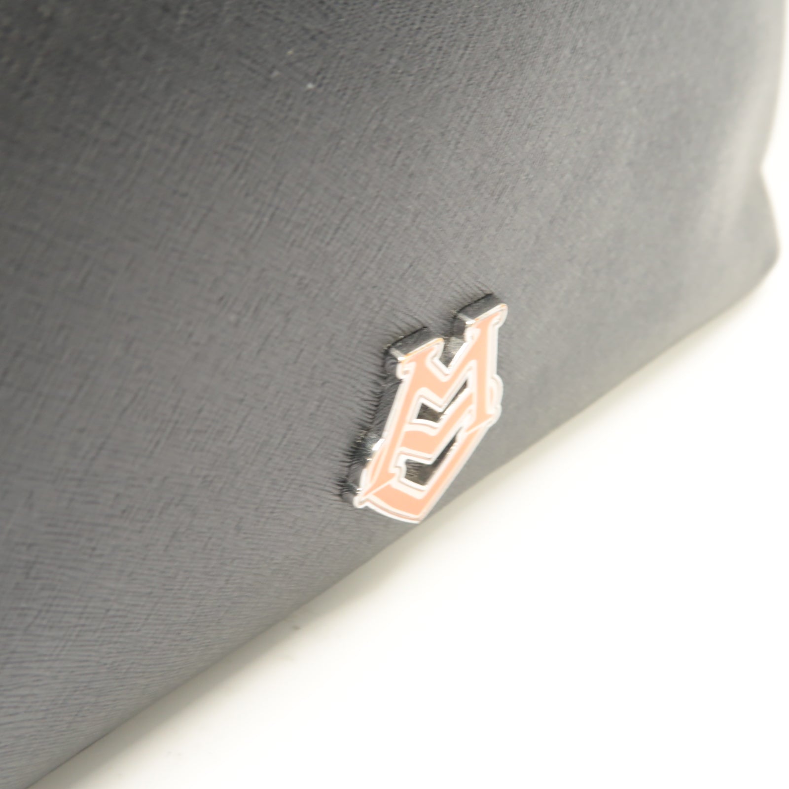 MOSCHINO 牛皮皮革Shoulder Bag銀扣肩背袋黑色