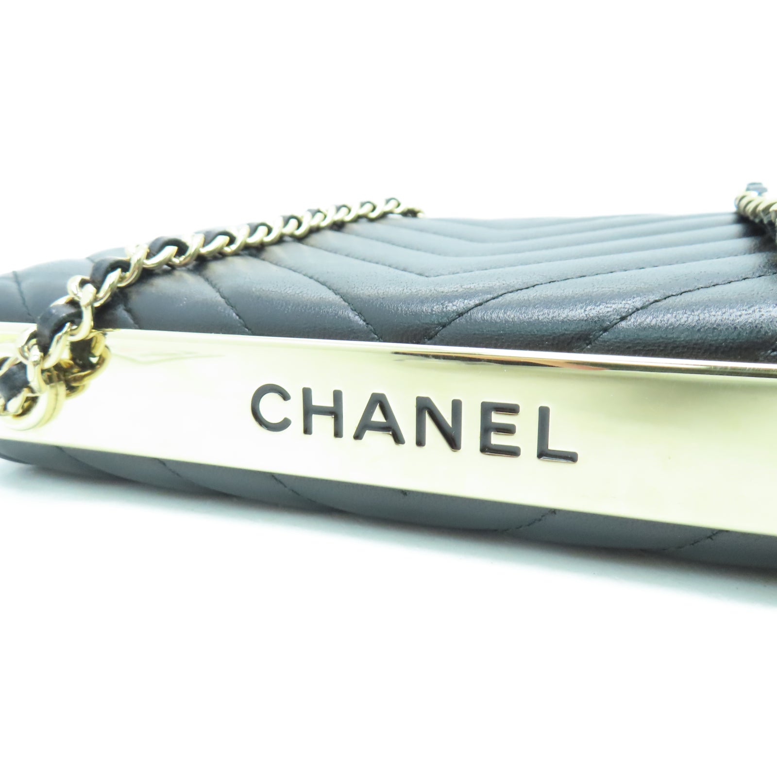 CHANEL 菱格羊皮皮革Trendy WOC金扣鏈帶肩背袋黑色