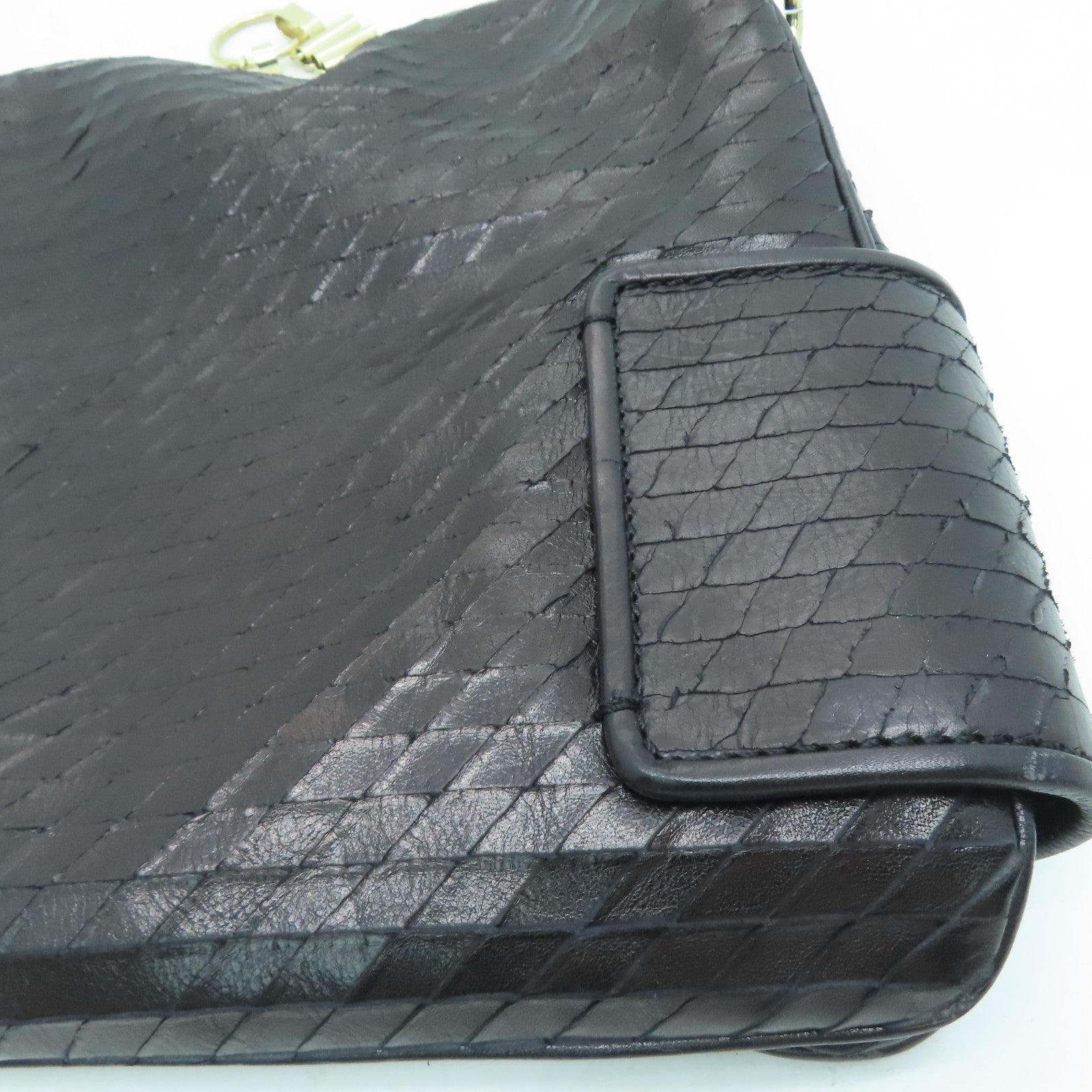 GIVENCHY 牛皮皮革Chain Shoulder Bag金扣肩背袋黑色