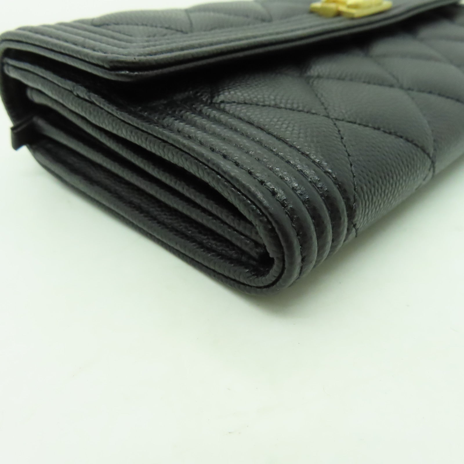 CHANEL 【激減優惠】牛皮皮革Boy Flap Wallet金扣長錢包黑色