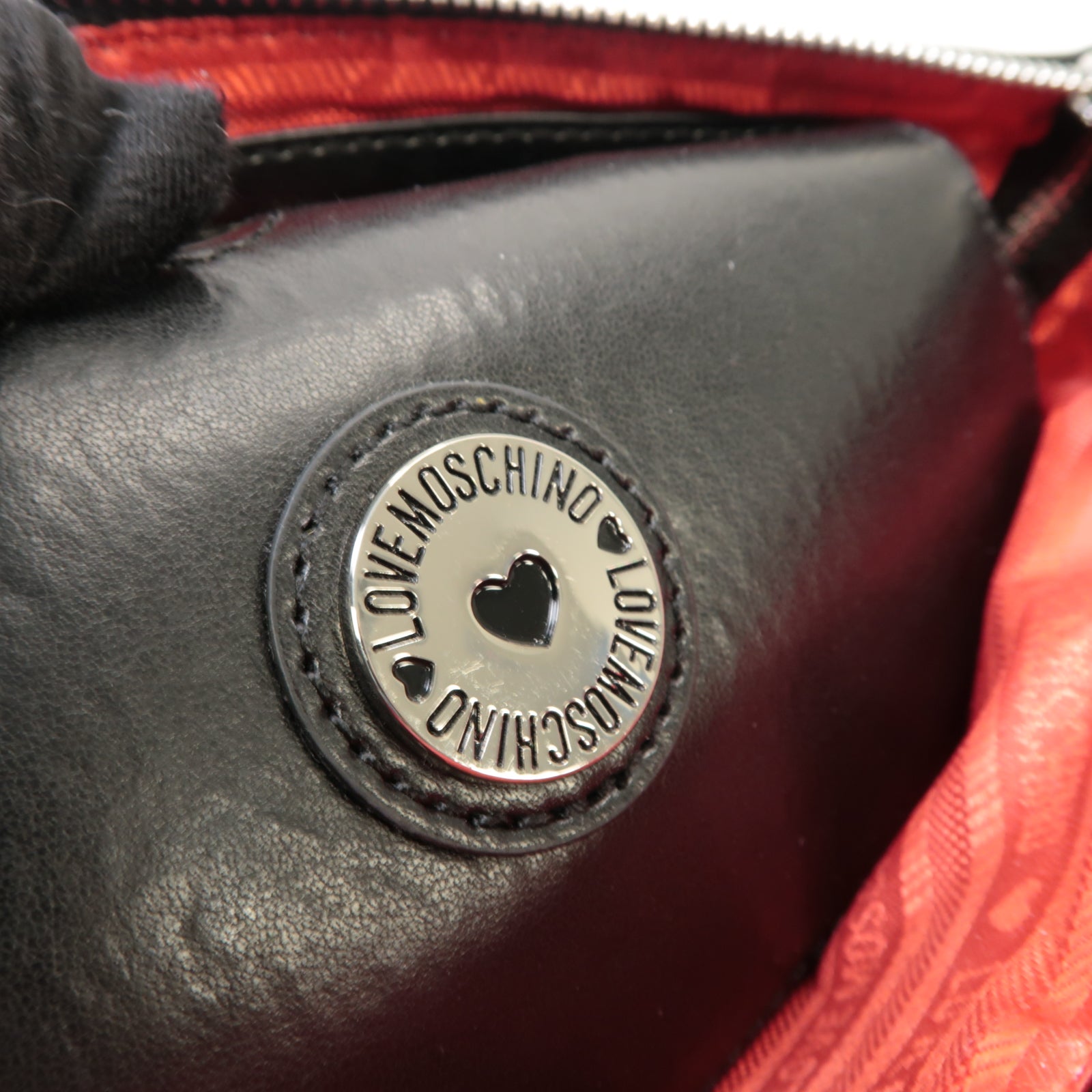 MOSCHINO 牛皮皮革Shoulder Bag銀扣肩背袋黑色