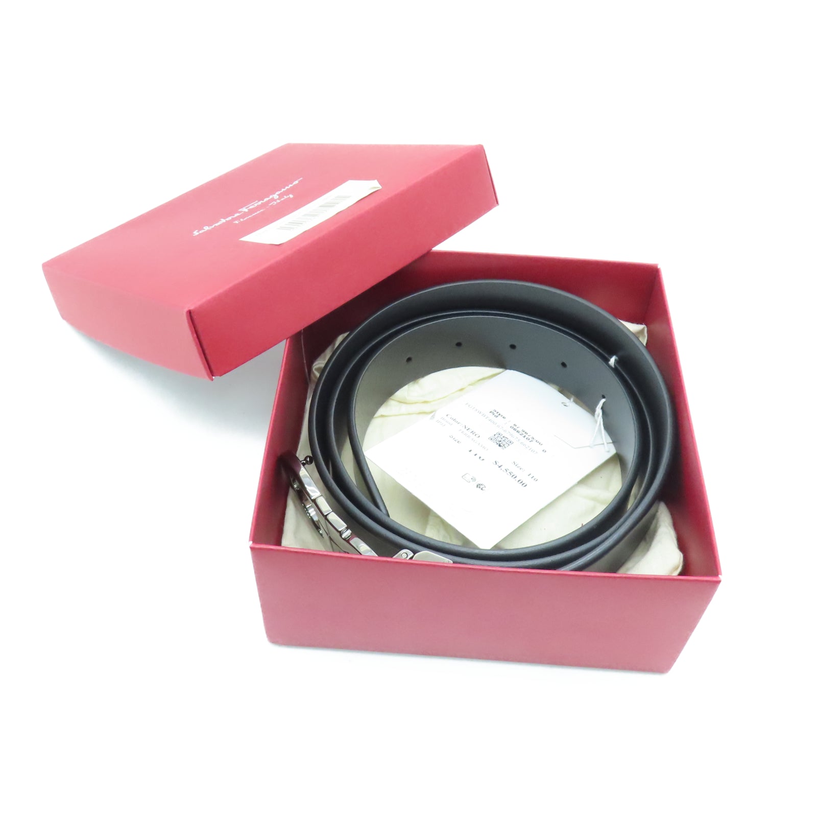 Salvatore Ferragamo 牛皮皮革Belt 110cm皮帶黑色