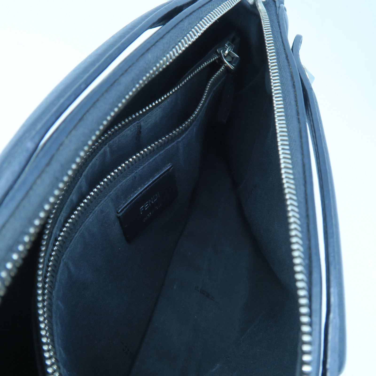 FENDI 牛皮皮革By the way銀扣手挽袋黑色