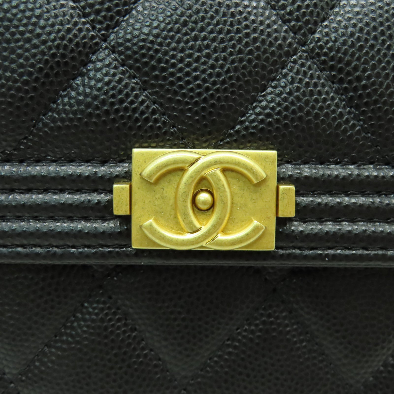 CHANEL 【激減優惠】牛皮皮革Boy Flap Wallet金扣長錢包黑色