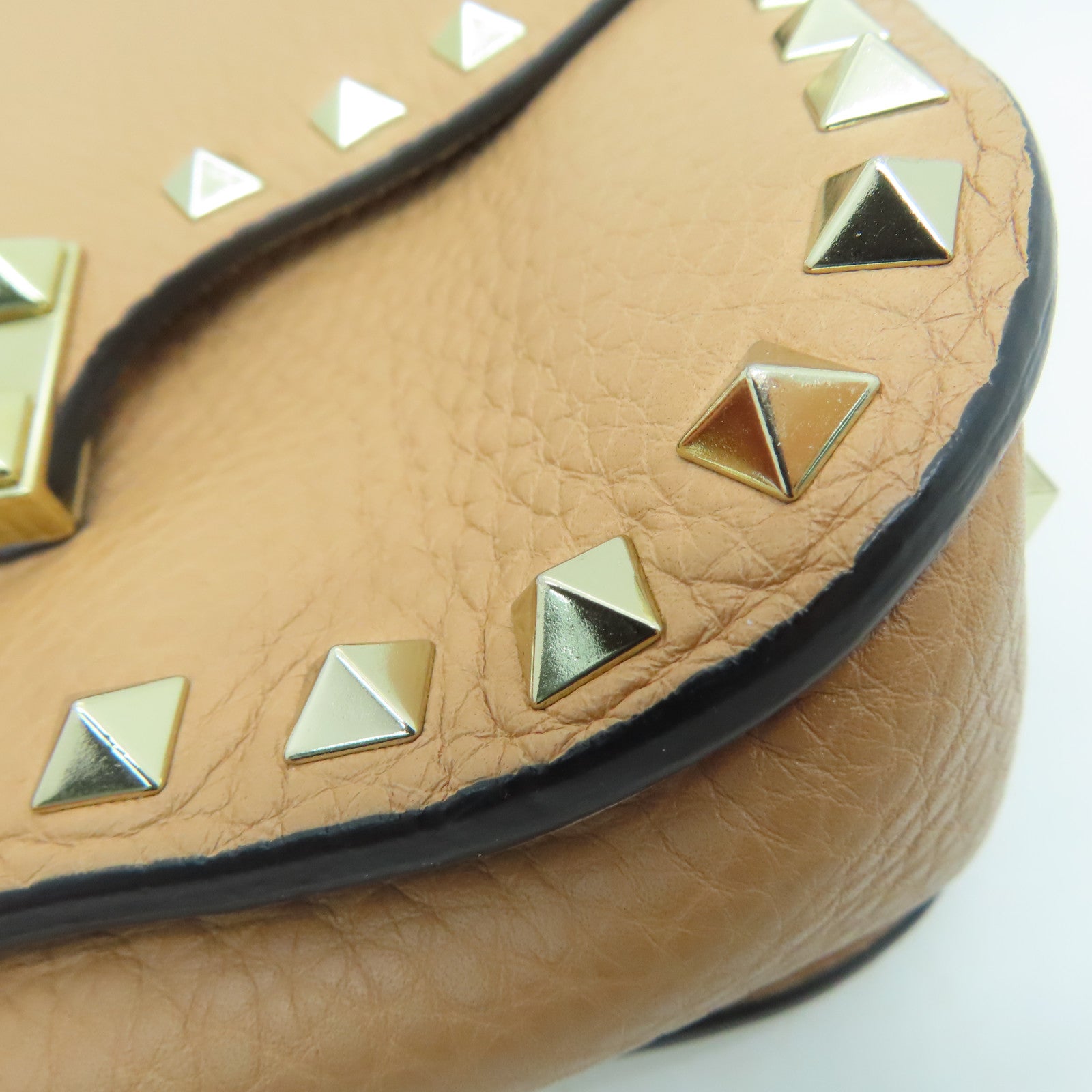 Valentino 牛皮皮革Shoulder Bag金扣肩背袋米色