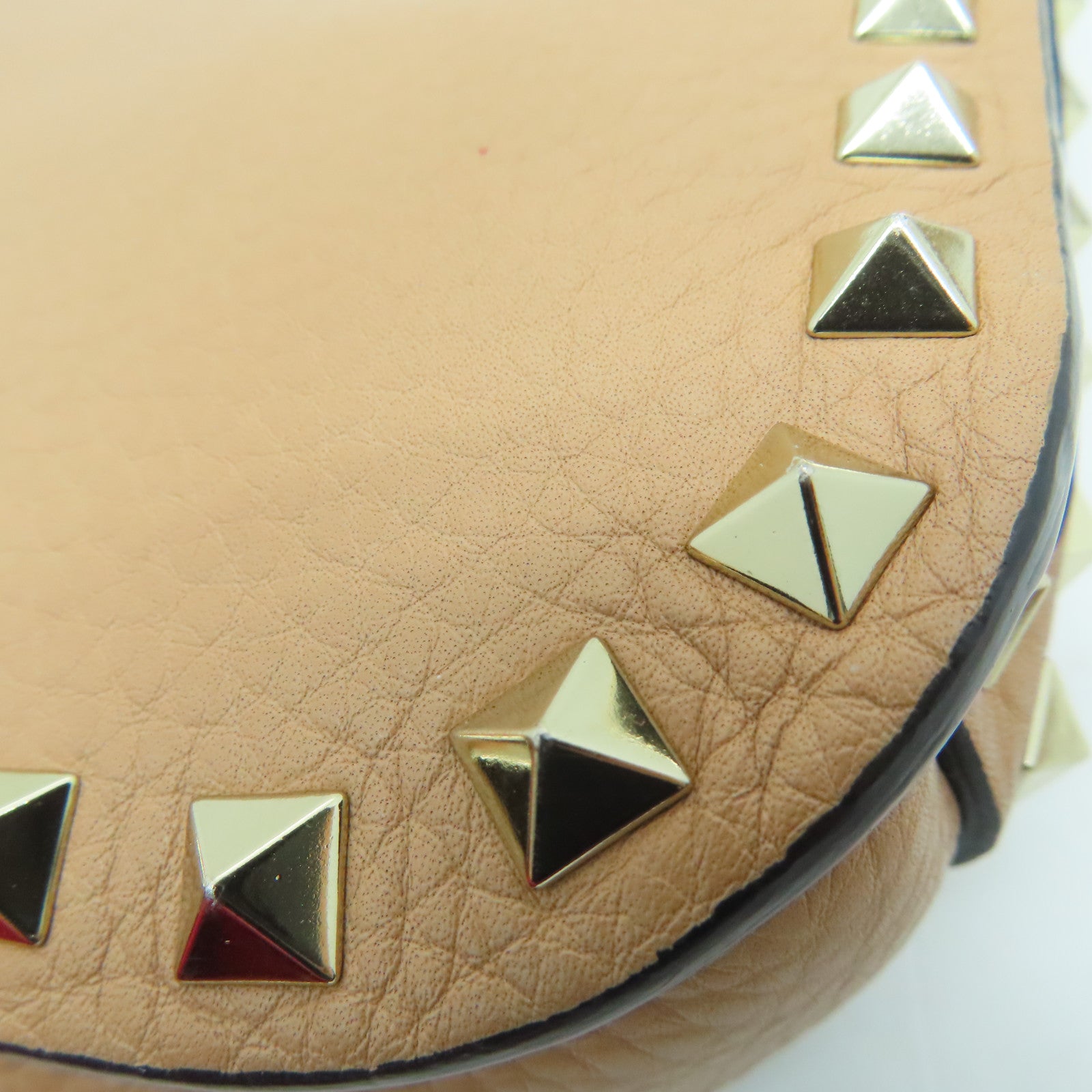 Valentino 牛皮皮革Shoulder Bag金扣肩背袋米色