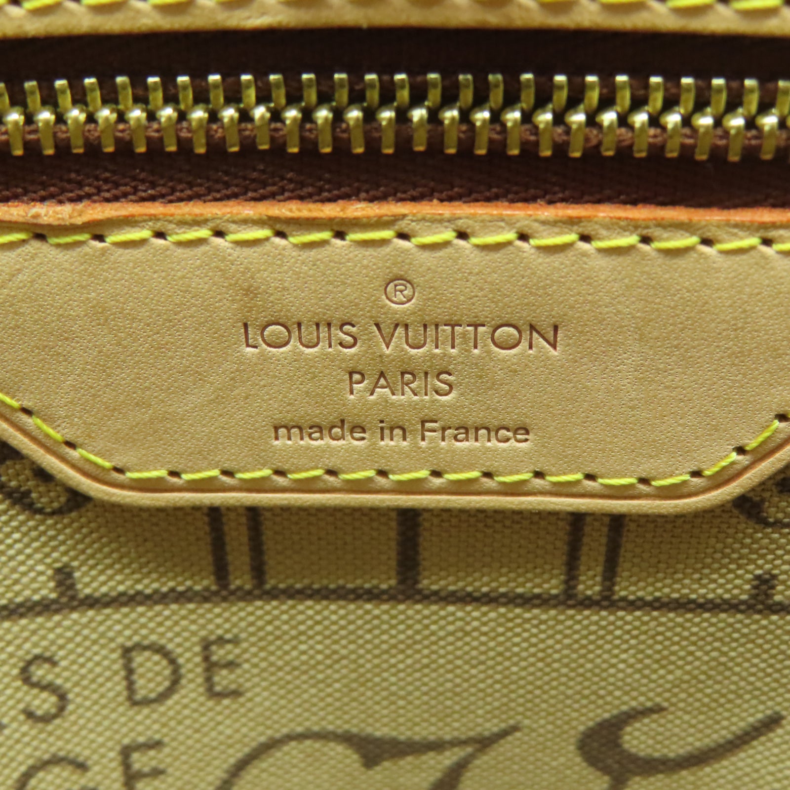 LOUIS VUITTON Monogram Neverfull PM金扣手挽袋棕色