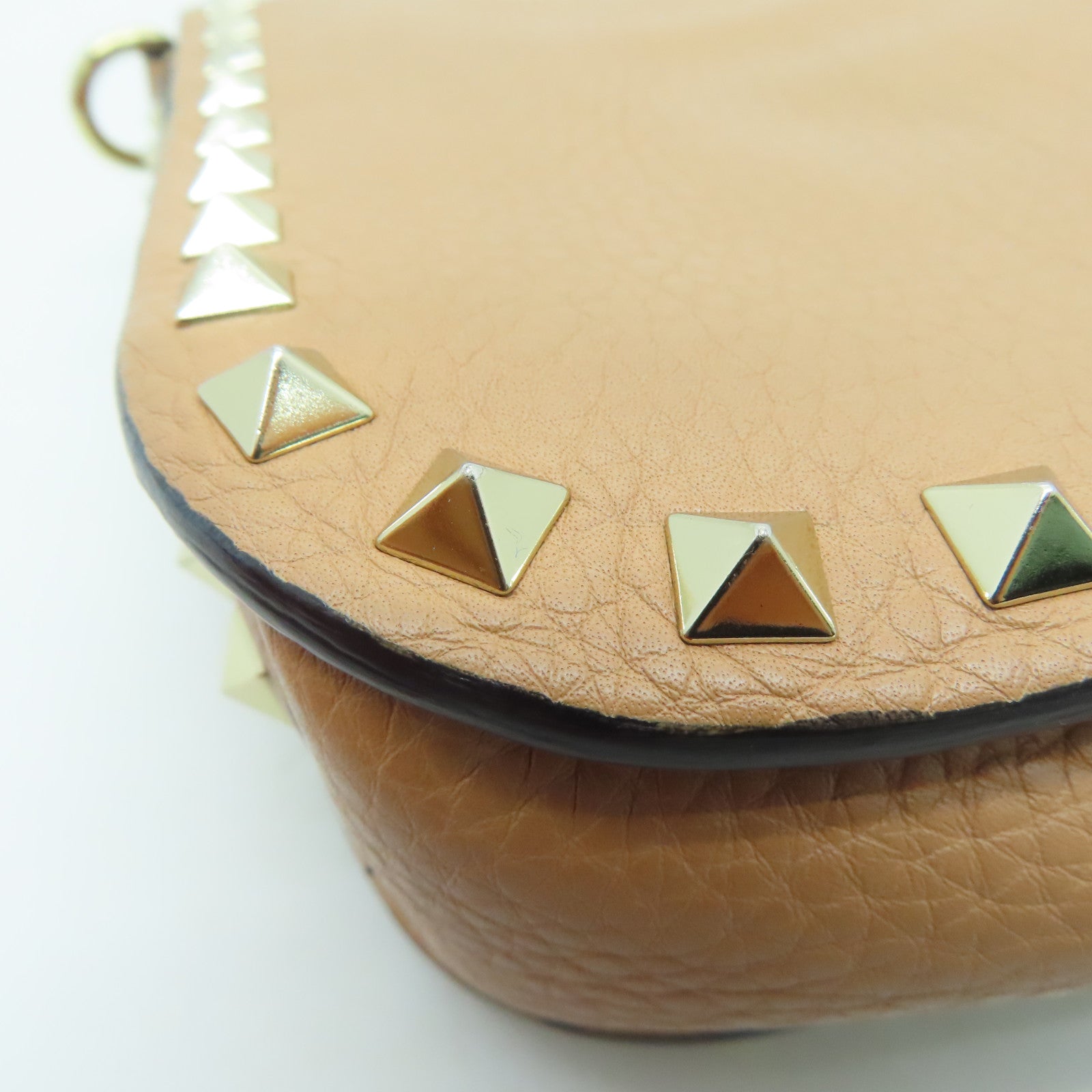 Valentino 牛皮皮革Shoulder Bag金扣肩背袋米色
