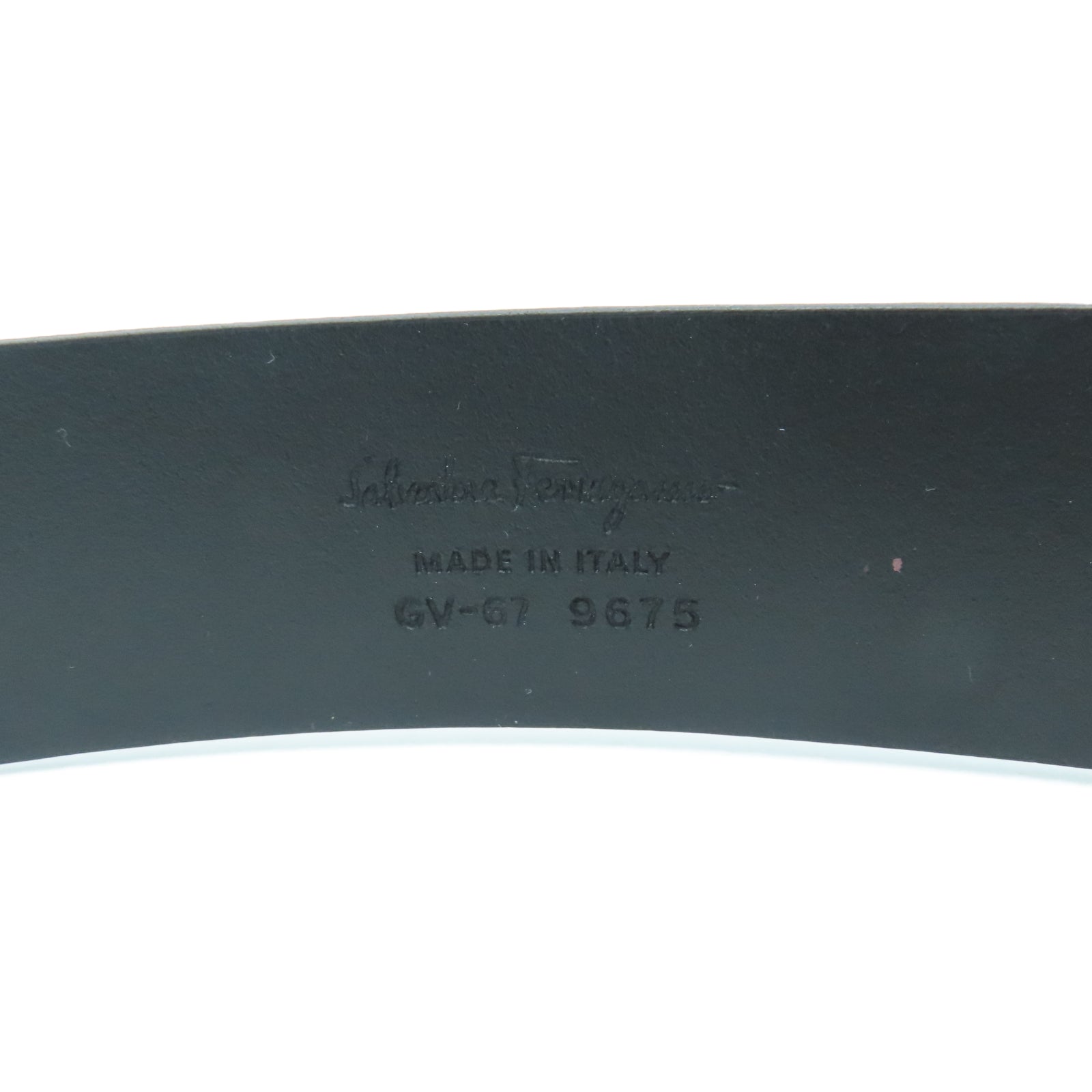 Salvatore Ferragamo 牛皮皮革Belt 110cm皮帶黑色