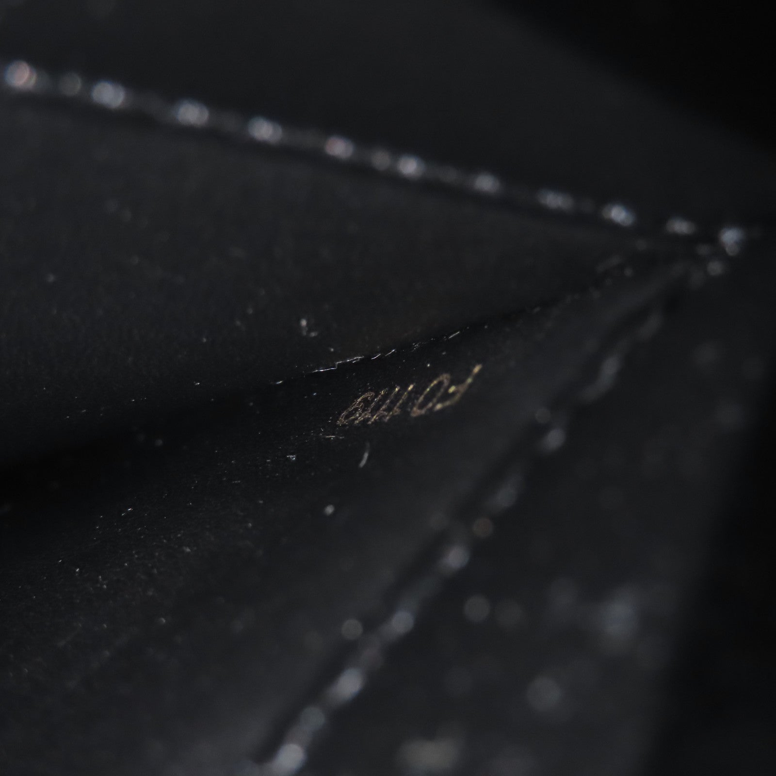 LOUIS VUITTON 【激減優惠】牛皮皮革City Steamer MM金扣手挽肩背兩用袋黑色/紅色/橙色