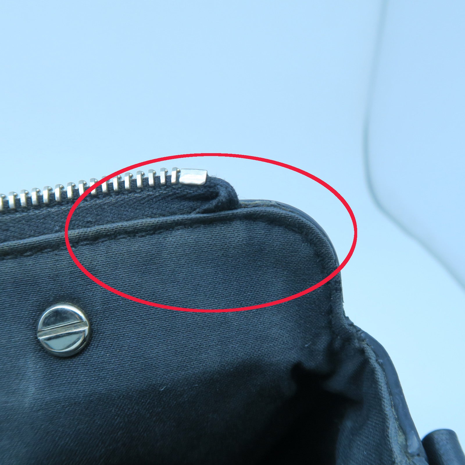FENDI 牛皮皮革By the way銀扣手挽袋黑色