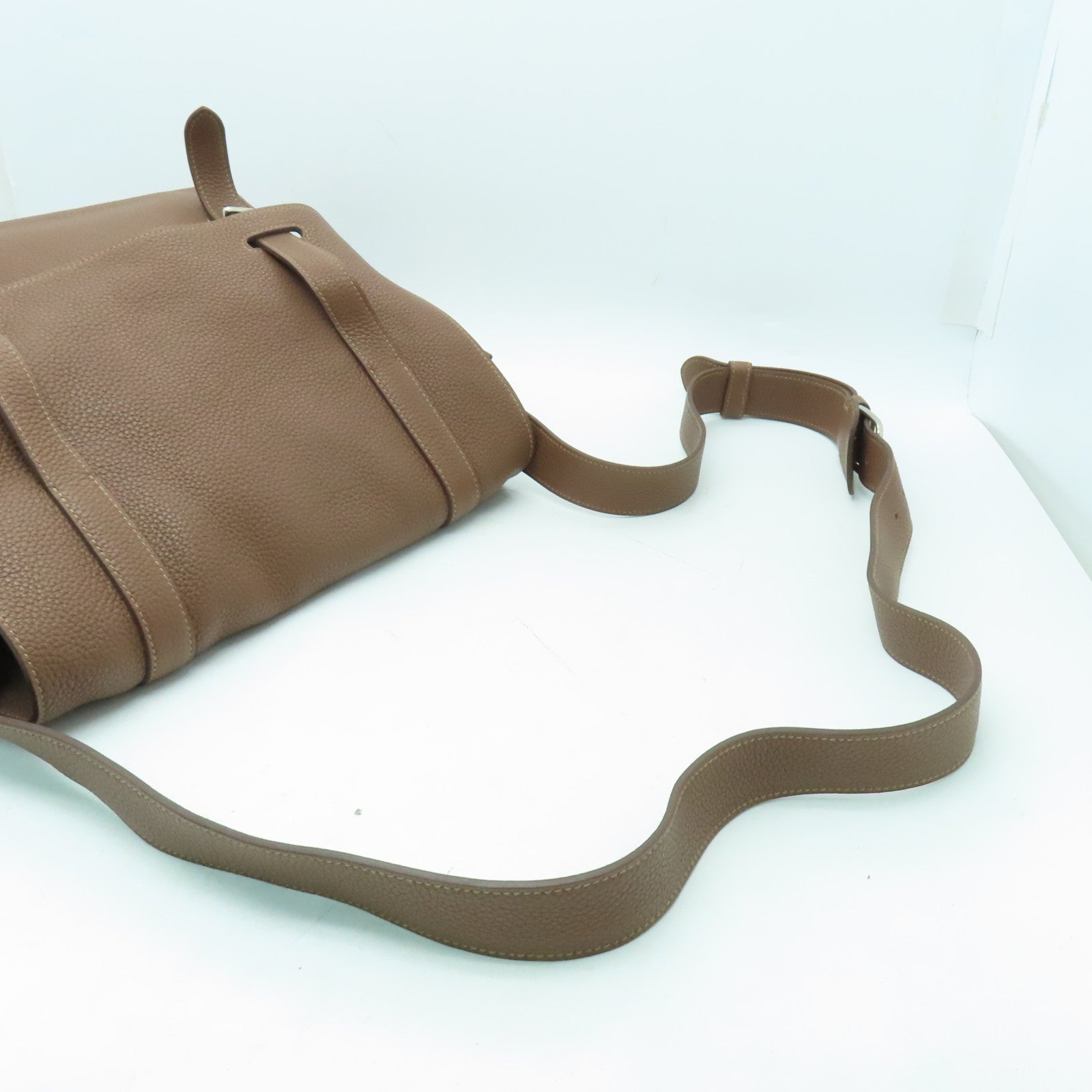 HERMES Clemence皮革Steve Besace 35銀扣肩背袋Cafe棕色