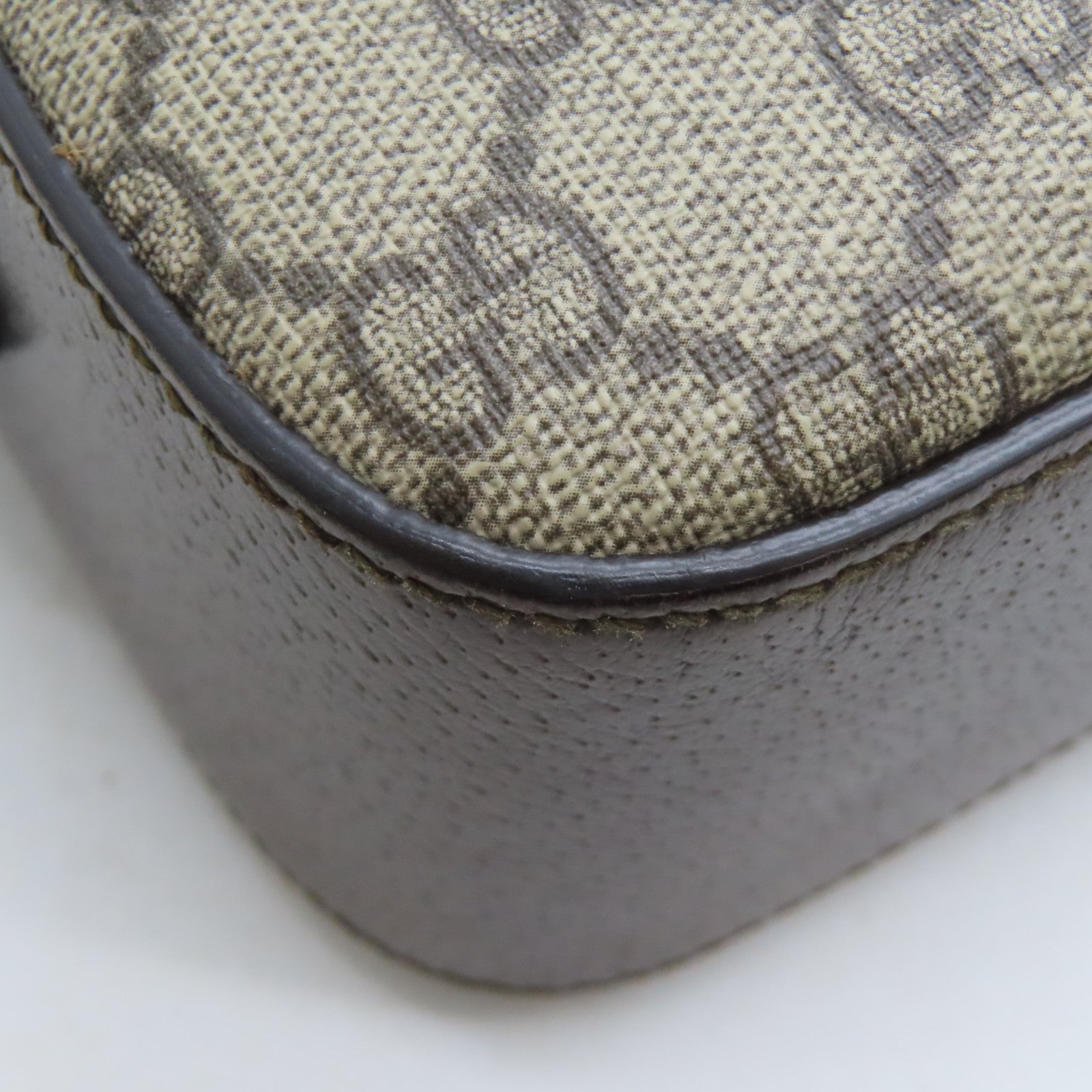 GUCCI 塗層帆布Shoulder Bag金扣肩背袋啡色