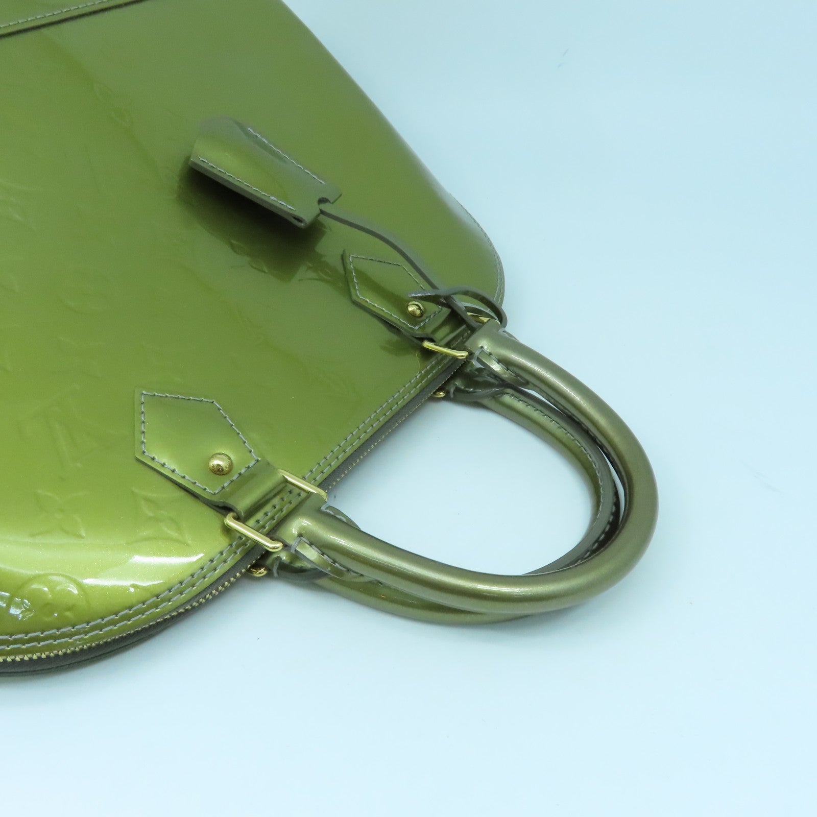 LOUIS VUITTON Monogram Vernis Alma金扣手挽袋綠色