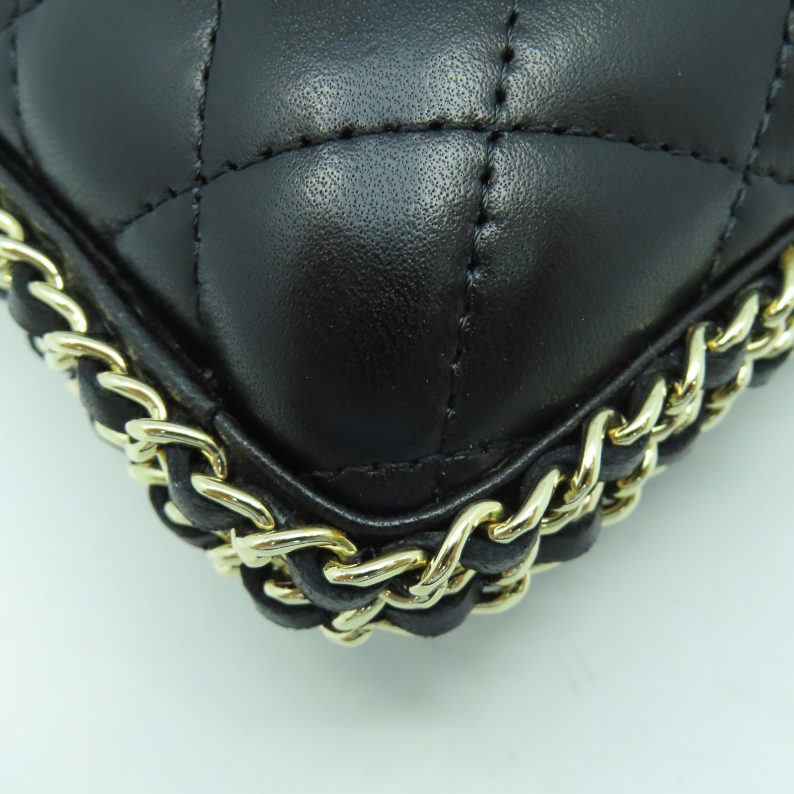 CHANEL 菱格羊皮皮革Clutch with Chain金扣鏈帶肩背袋黑色